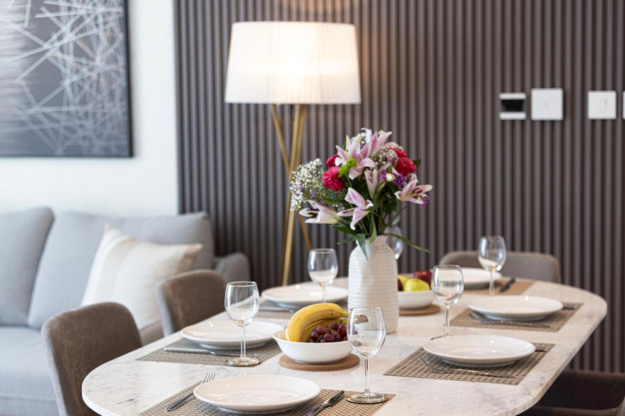 Premium 2 Bedroom High-floor Offering Spectacular Burj Khalifa & Fountain Views, Steps Away From Mall - Downtown By Stayfinity - Max 8 Guests Apartment *
