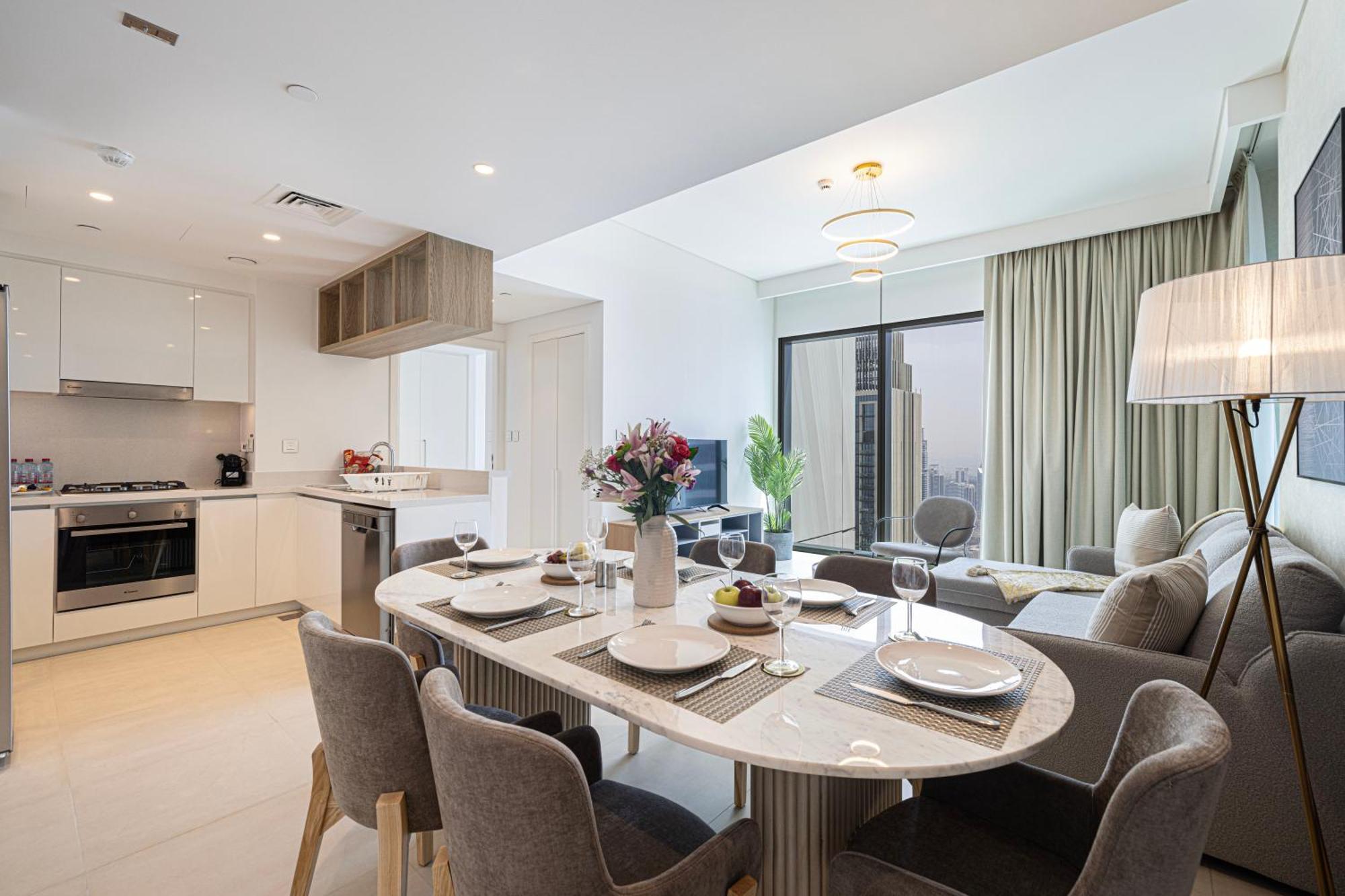 Apartment Premium 2 Bedroom High-floor Offering Spectacular Burj Khalifa & Fountain Views, Steps Away From Mall - Downtown By Stayfinity - Max 8 Guests
