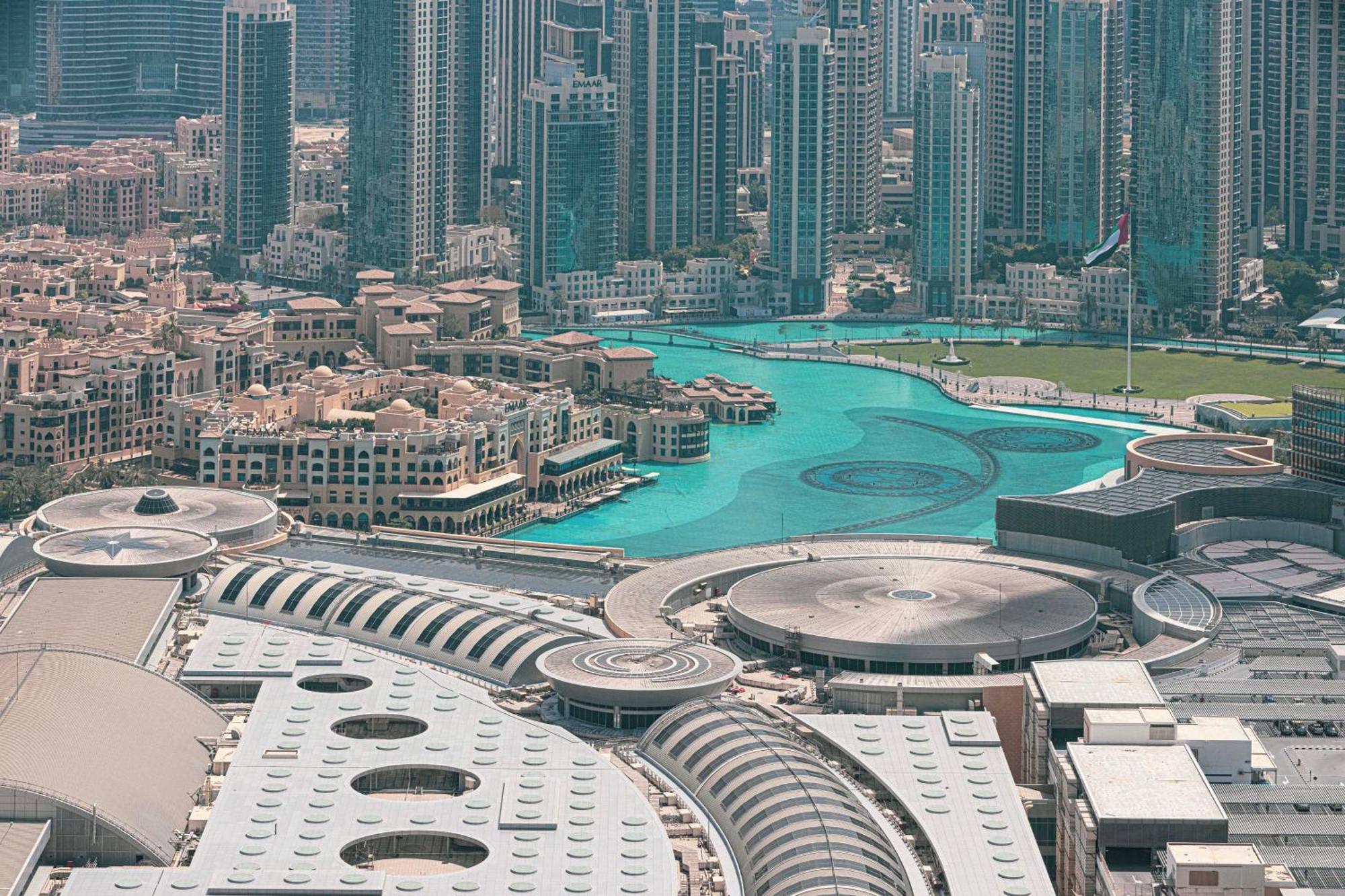 Premium 2 Bedroom High-floor Offering Spectacular Burj Khalifa & Fountain Views, Steps Away From Mall - Downtown By Stayfinity - Max 8 Guests Apartment Dubai