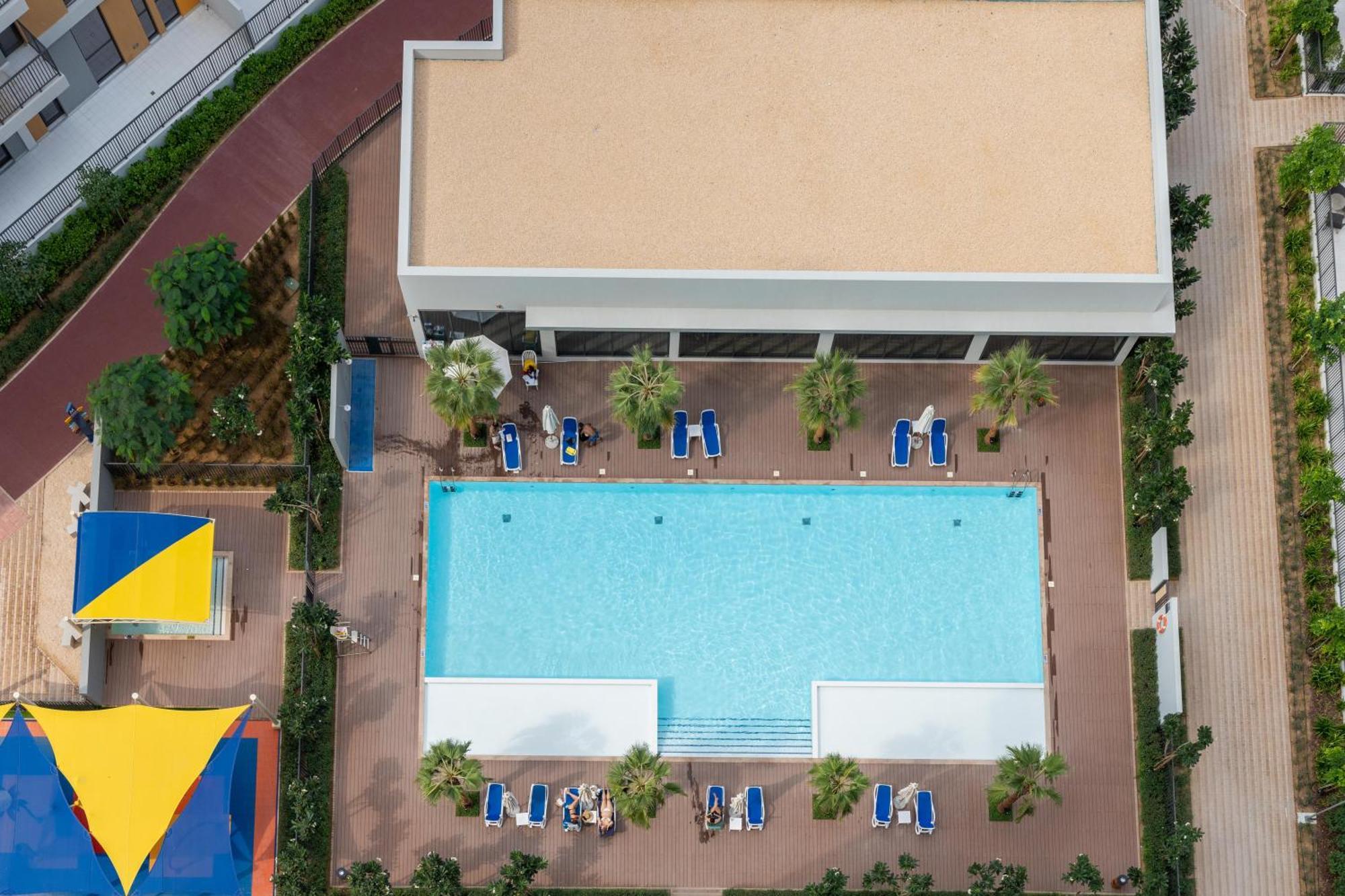 Vacay Lettings - Noor 3 - Midtown Production - Apartment *