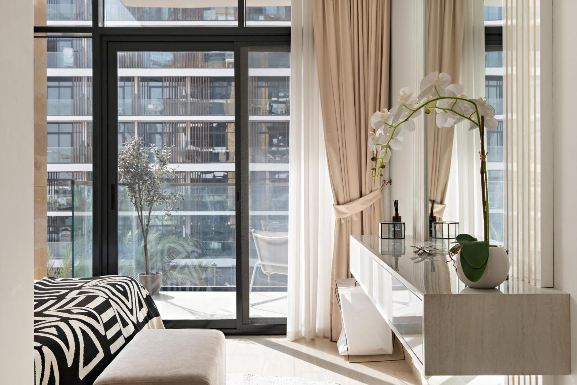 Apartment 1br Azizi Riviera B7, Pool View *