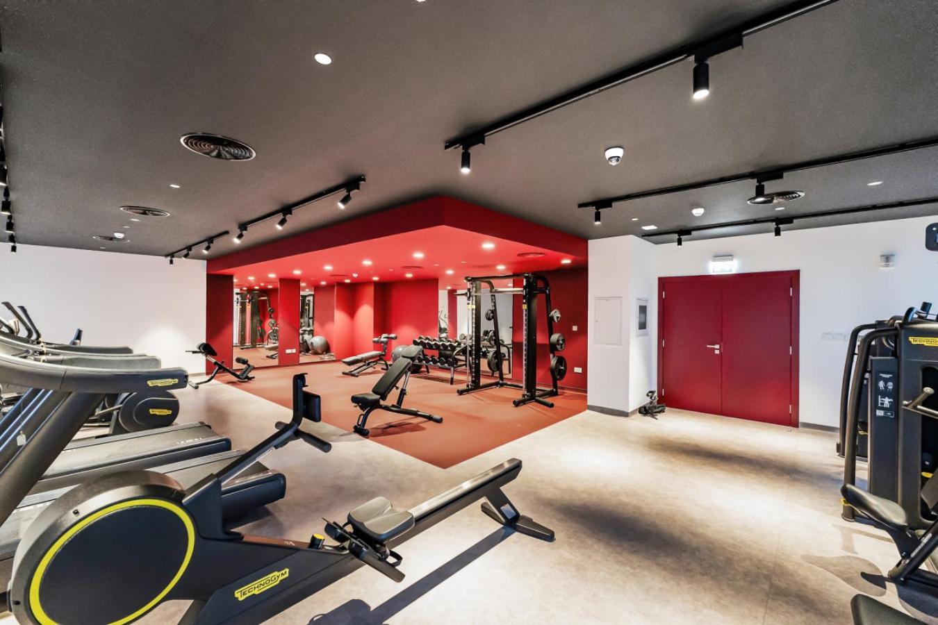 Apartment Luxury Lifestyle At La Sirene Port De La Jumeirah 1 Dubai