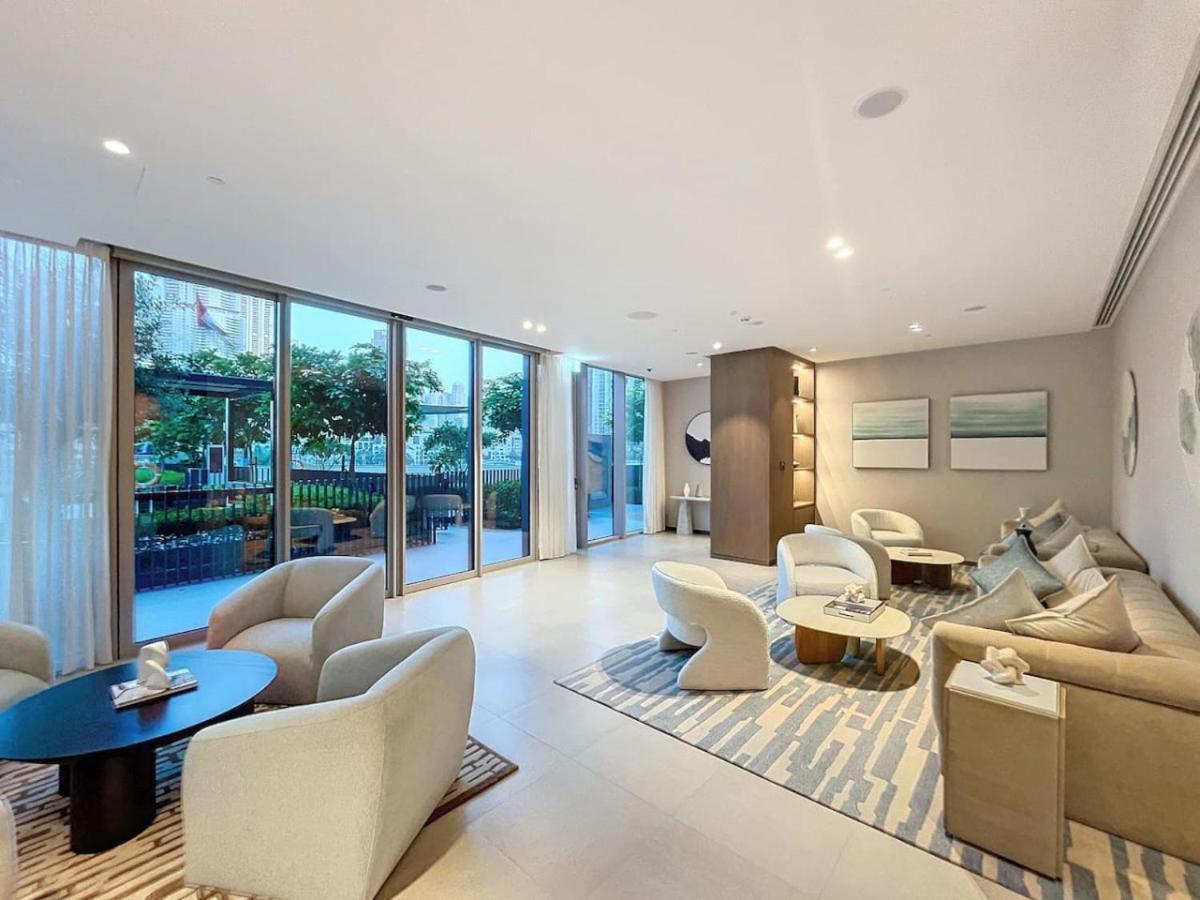 Grande - Cosy One Bedroom In Downtown Apartment *