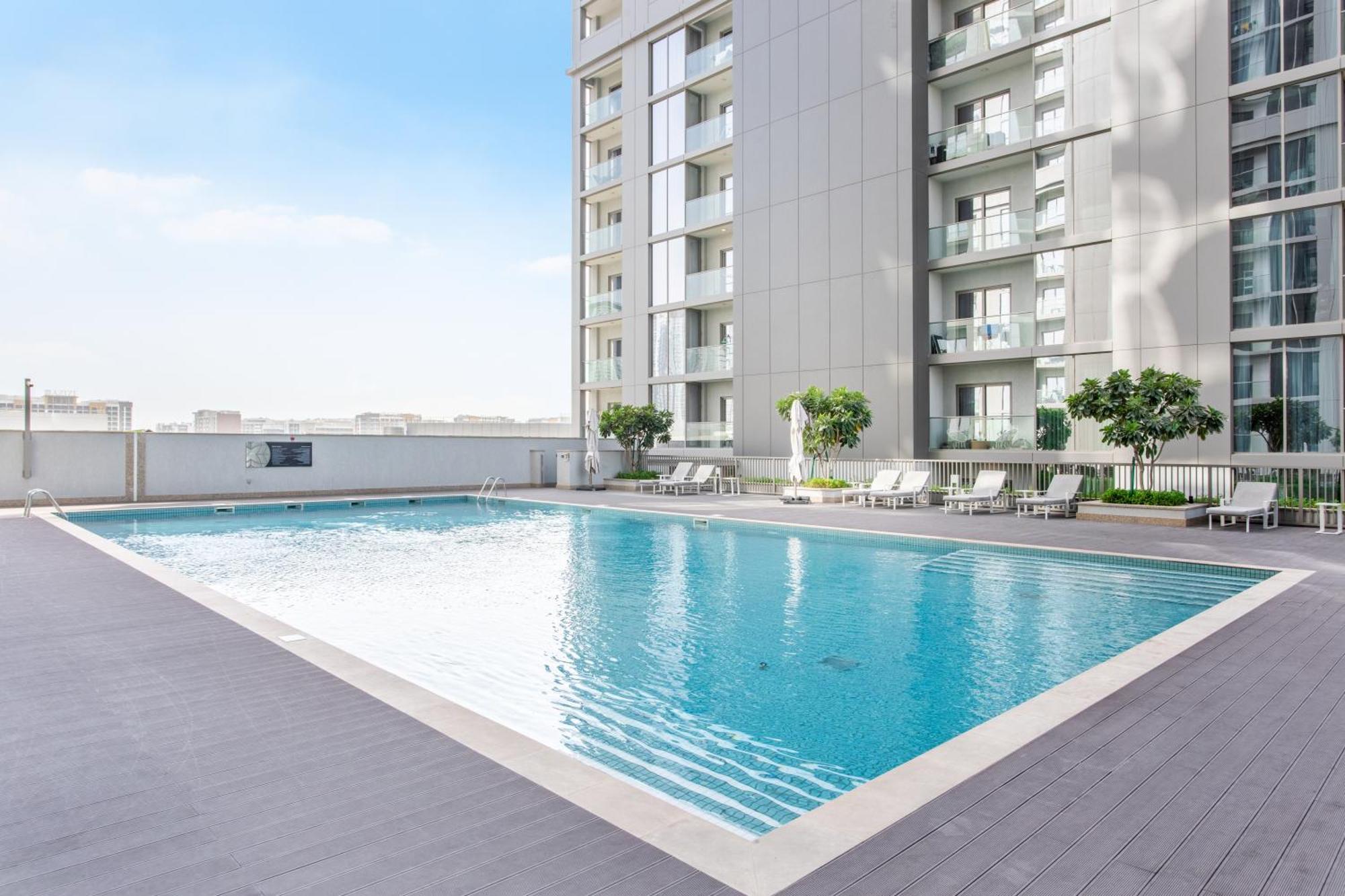 Apartment By Latinem Luxury 1br Cv A2807 Near Mall *