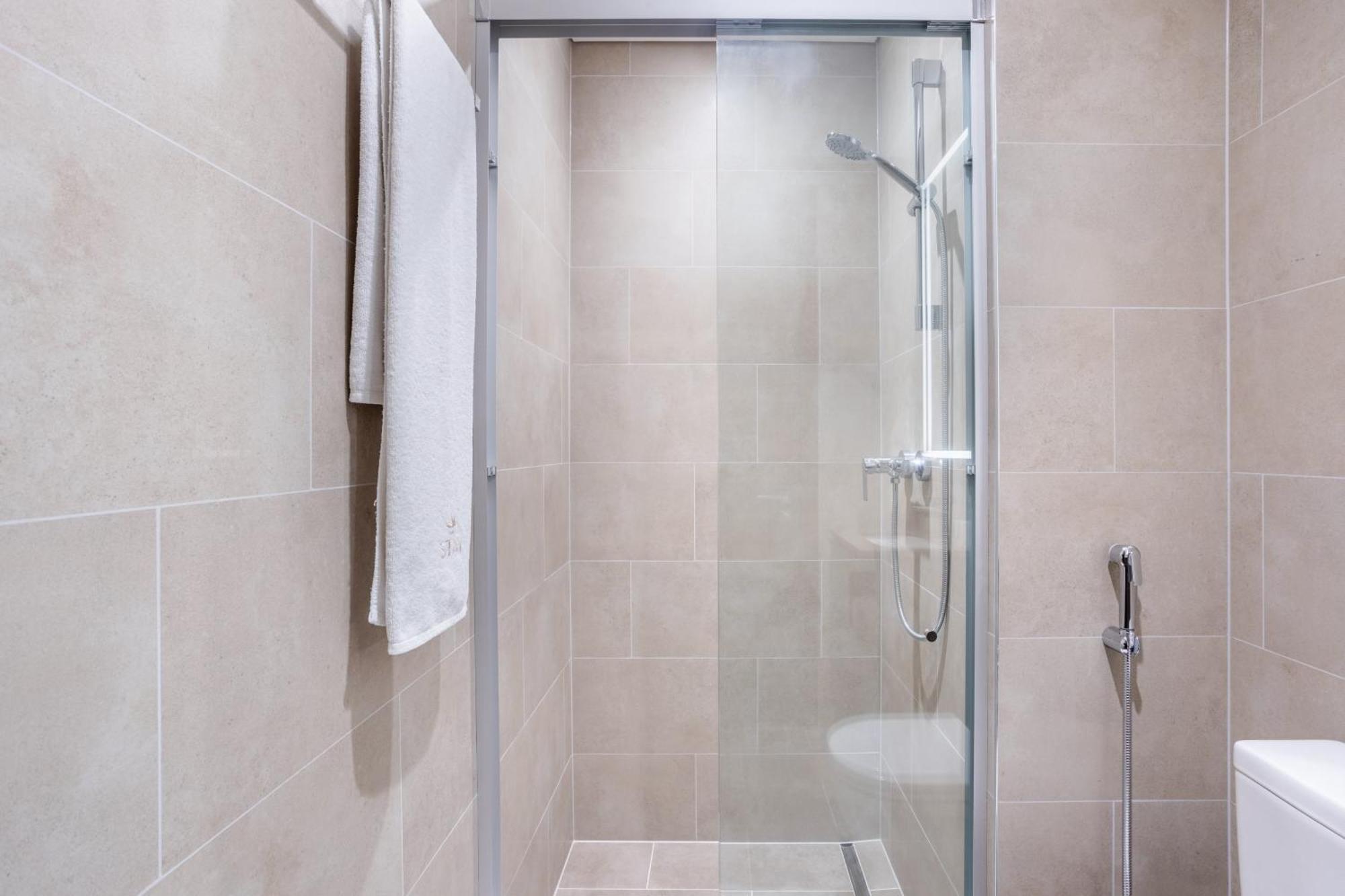 Apartment By Latinem Luxury 1br Cv A2807 Near Mall Dubai