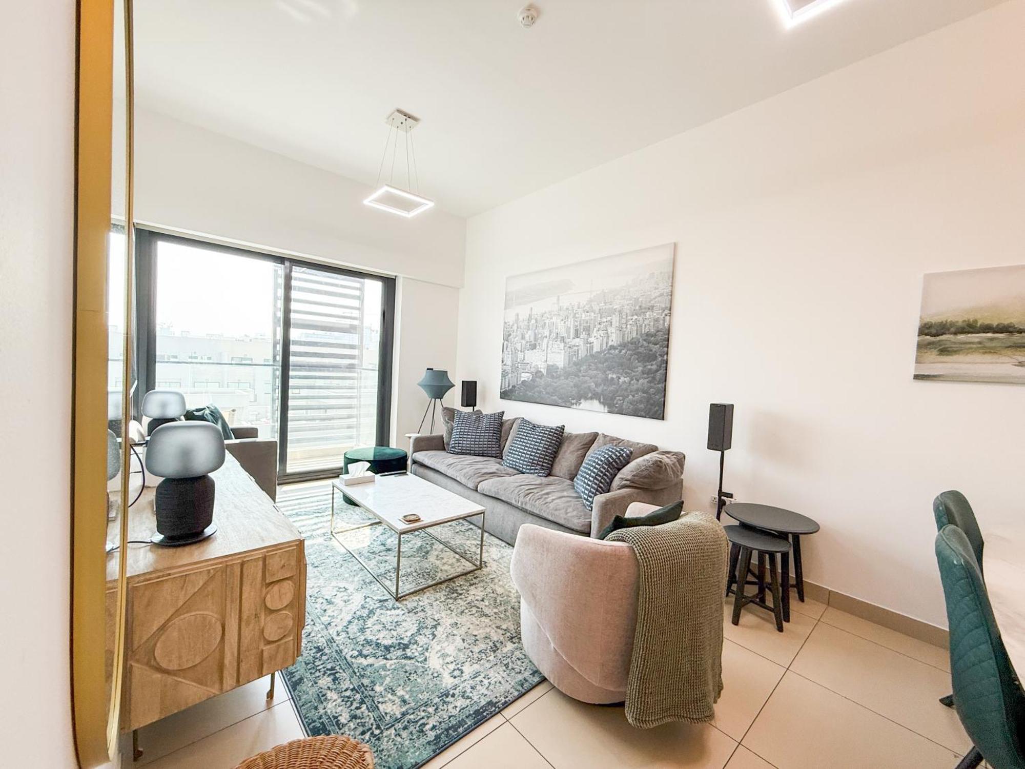 Apartment Tastefully Decorated 1 Bedroom In Jvc Dubai