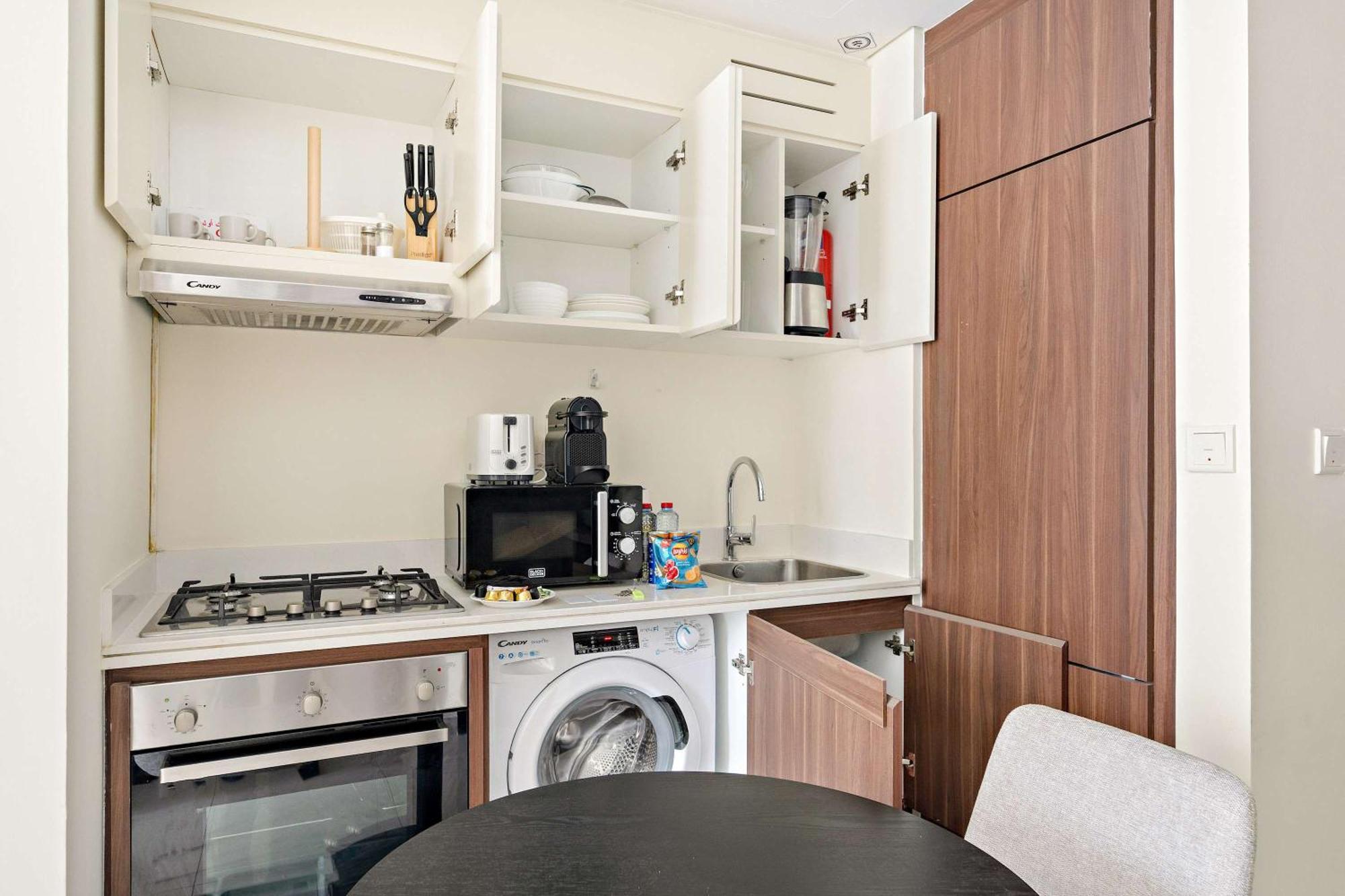 Apartment Silkhaus Stylish 1bdr In Vera Tower Nearby Canal *