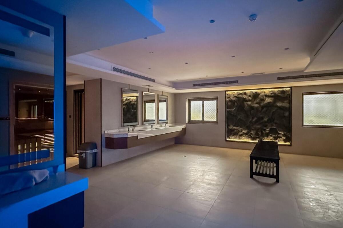 Clever Guest 002 Elite Downtown Apartment Dubai