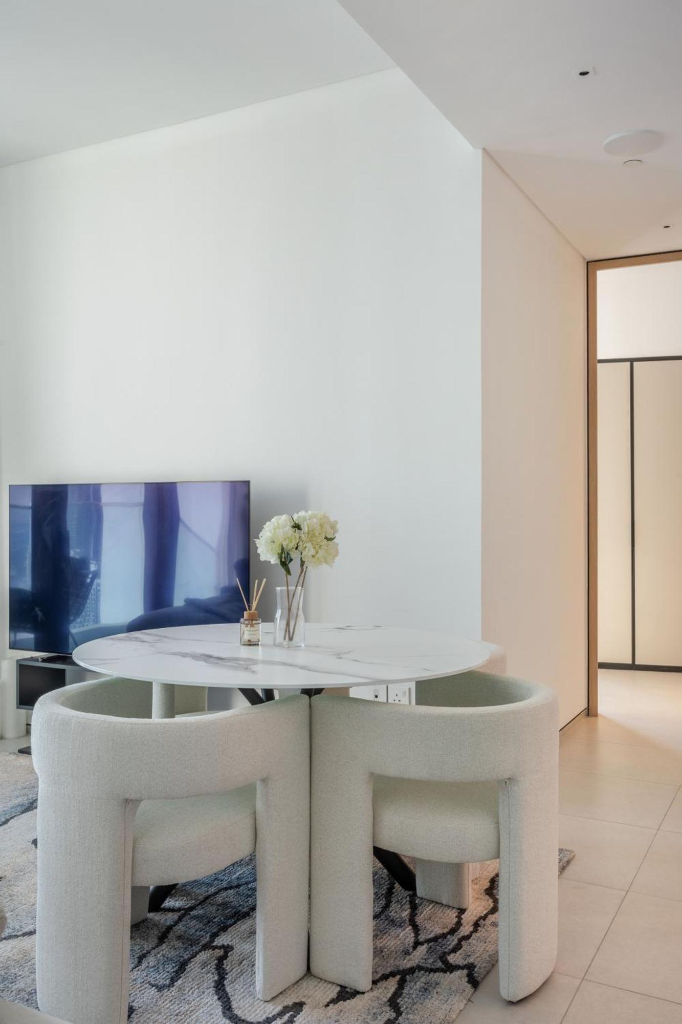 Cozy High-floor 1br Beachfront At Address Jbr Apartment *