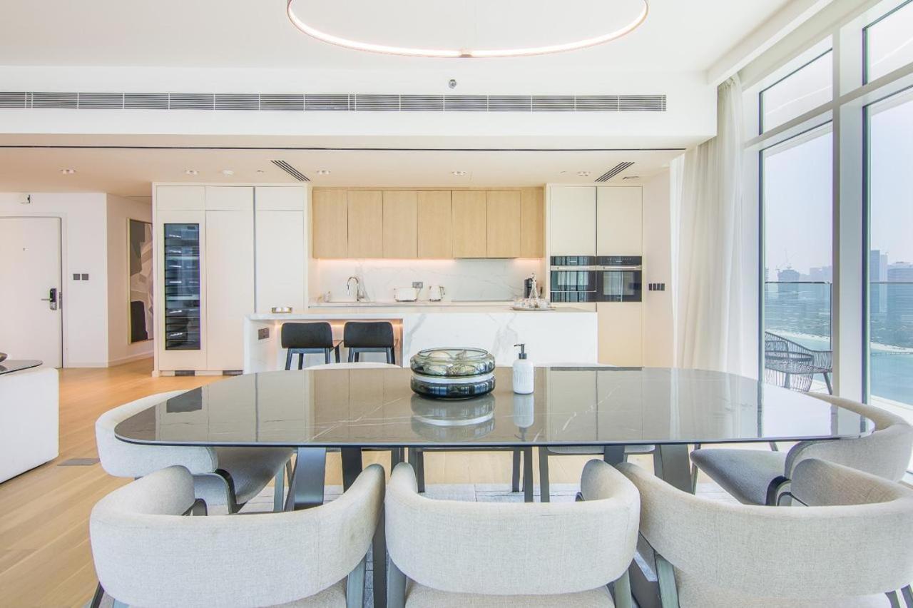 Apartment Westminster Front Dubai