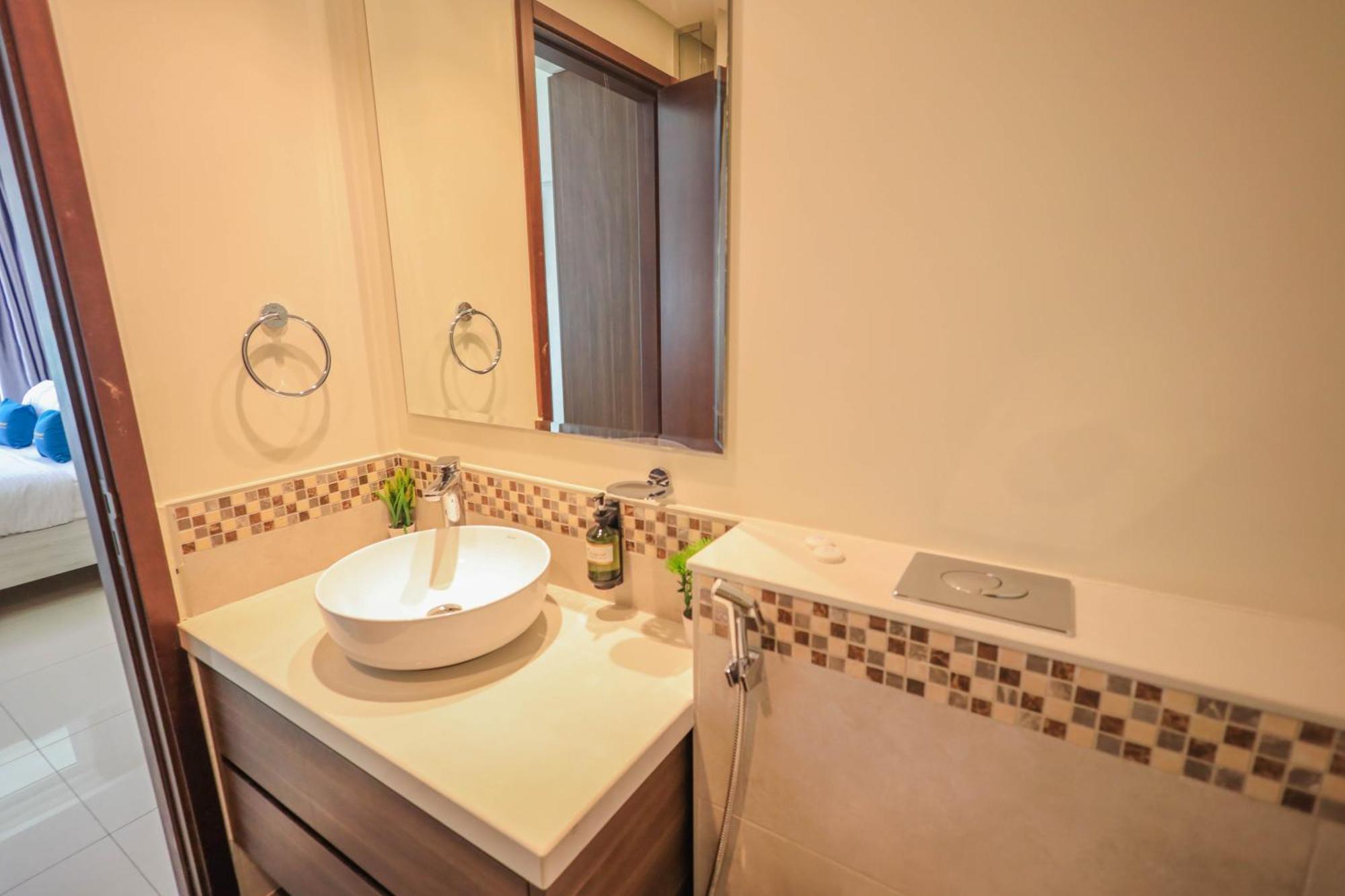 1br Business Bay 5mins To Mall By Deleguest Apartment Dubai