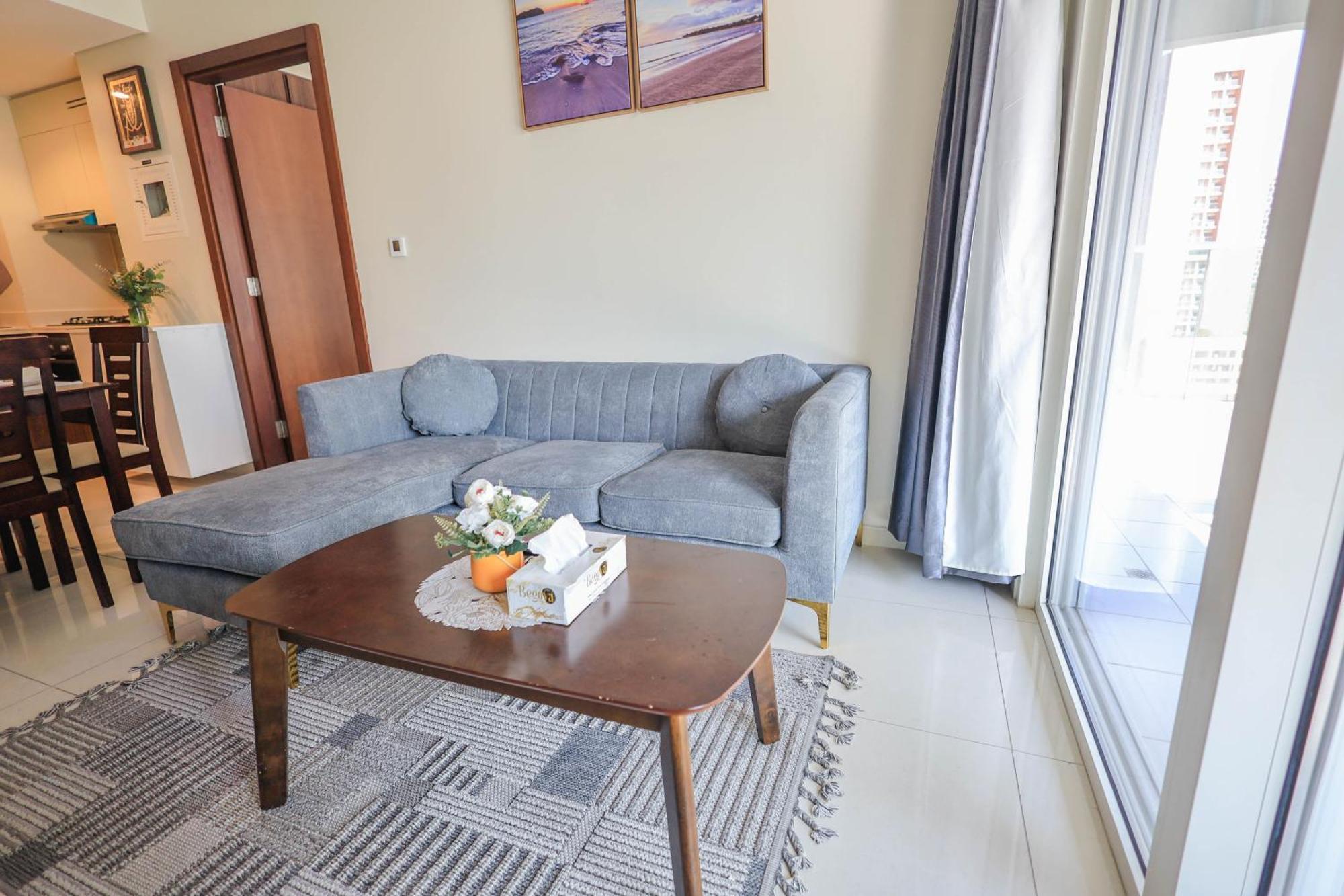 1br Business Bay 5mins To Mall By Deleguest Dubai