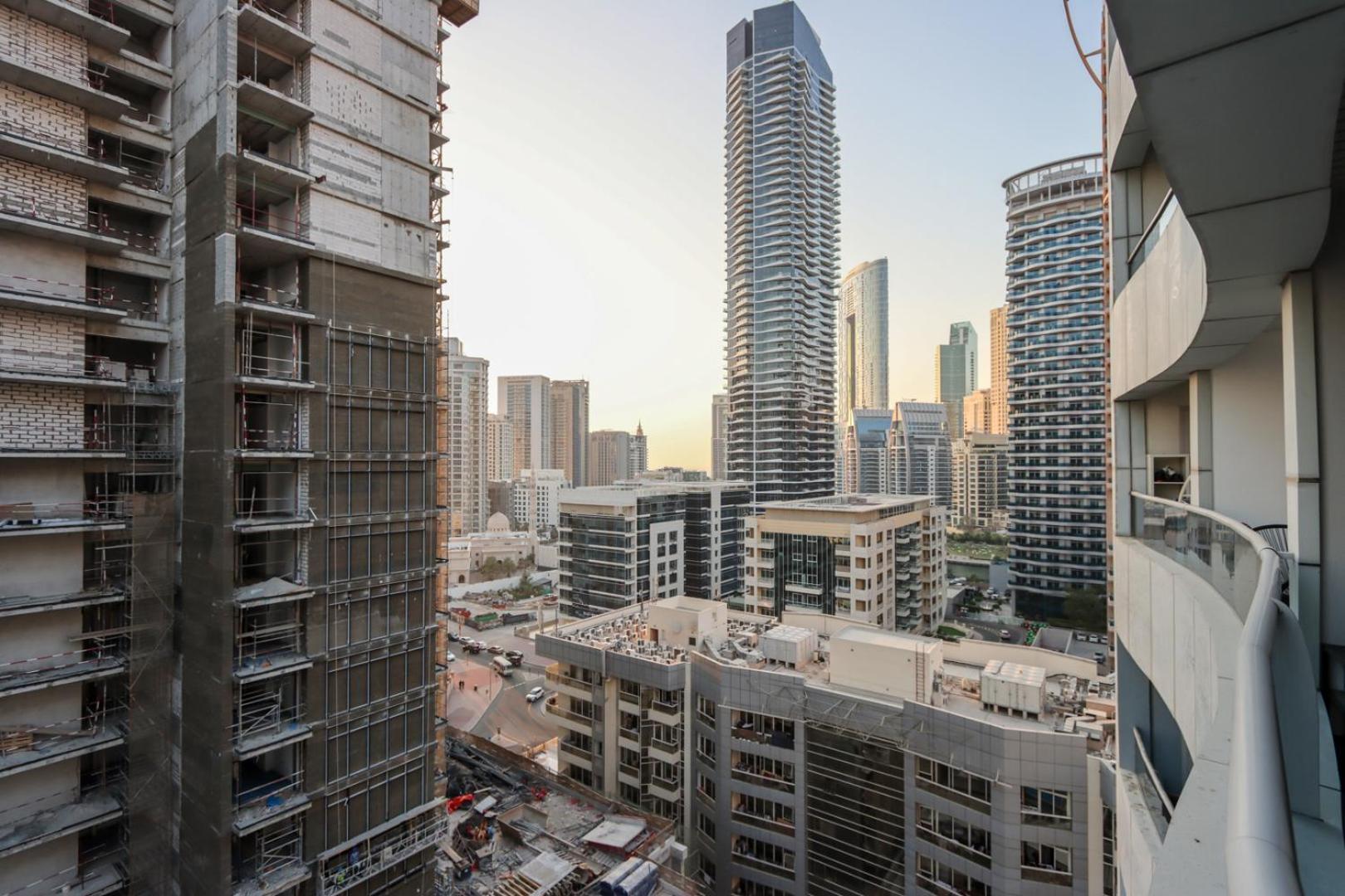 Apartment Livbnb - Casa Aruri,1b Marina Escape Near Metro, Mall And Promenade Dubai