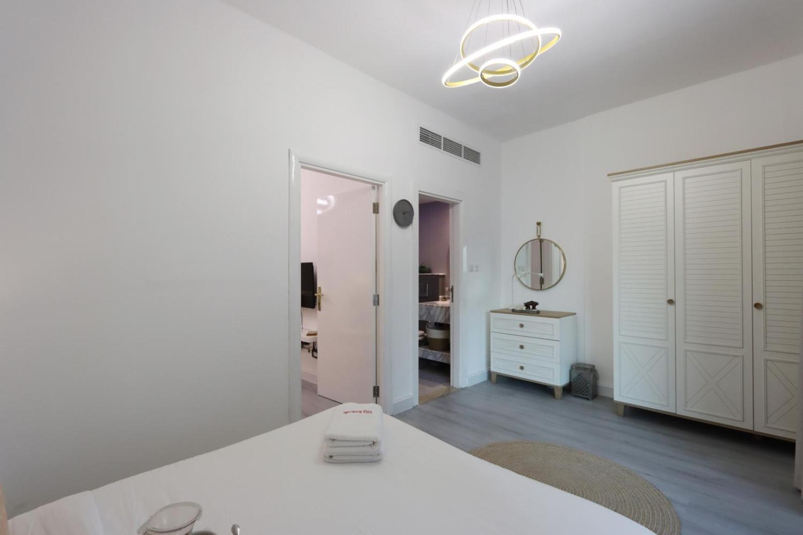 Livbnb - Casa Aruri,1b Marina Escape Near Metro, Mall And Promenade Apartment *