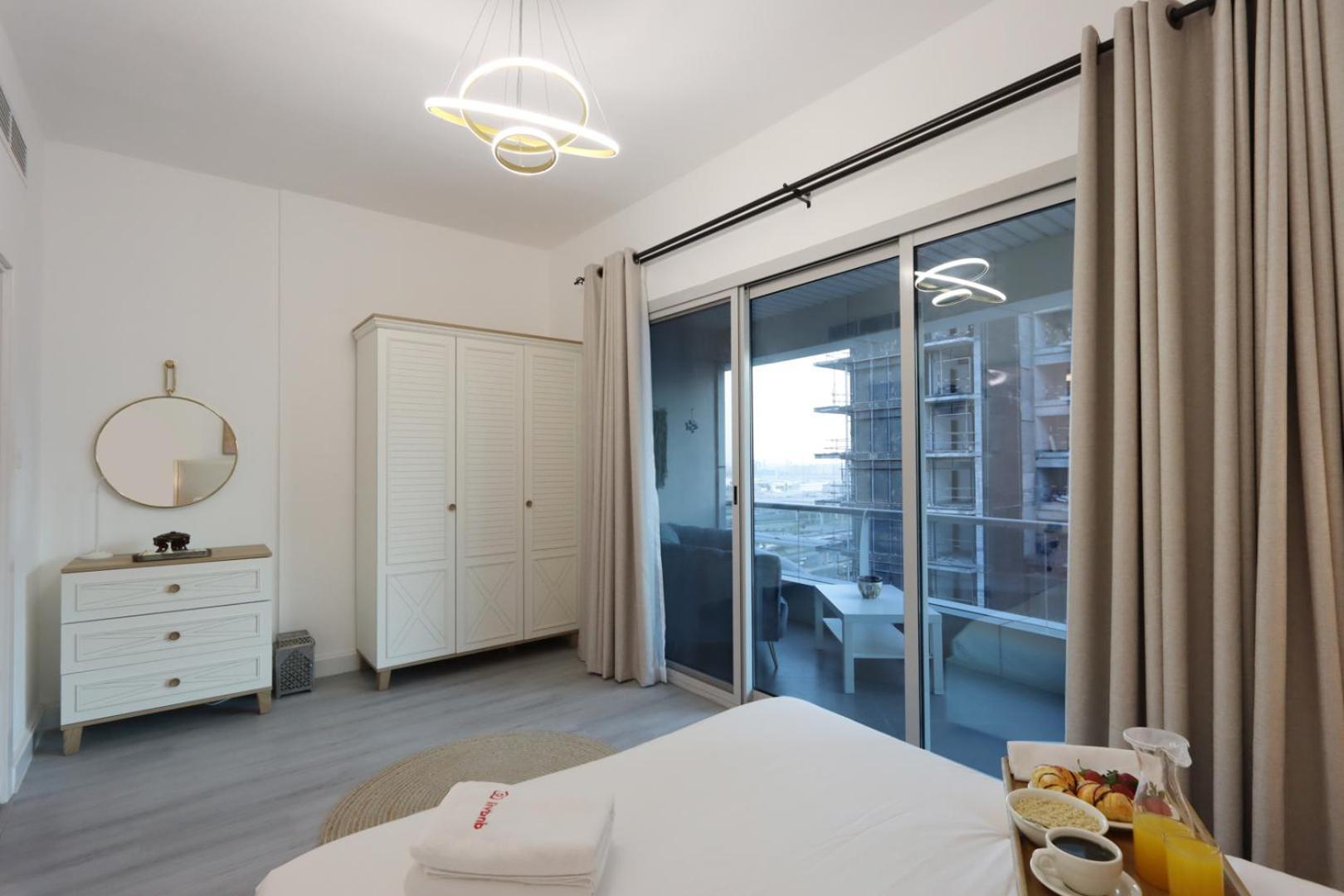Livbnb - Casa Aruri,1b Marina Escape Near Metro, Mall And Promenade Apartment