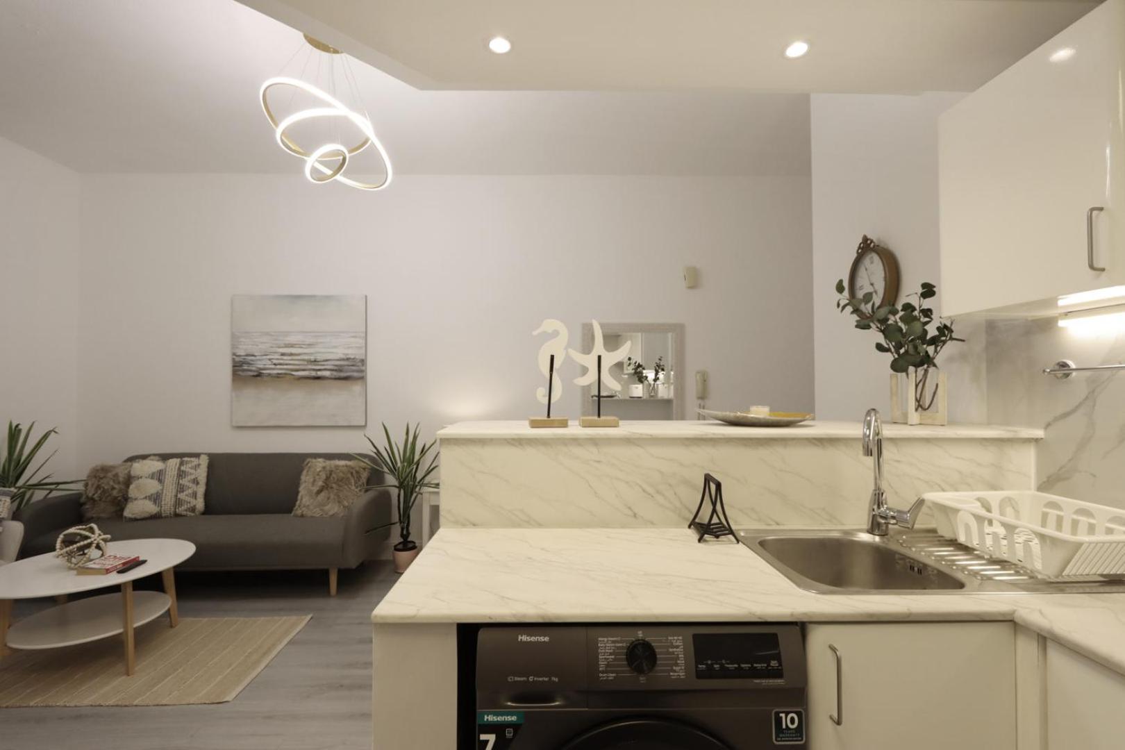 Livbnb - Casa Aruri,1b Marina Escape Near Metro, Mall And Promenade Apartment *