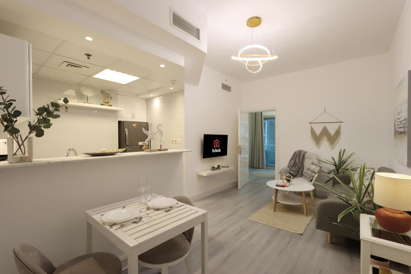 Livbnb - Casa Aruri,1b Marina Escape Near Metro, Mall And Promenade * Dubai