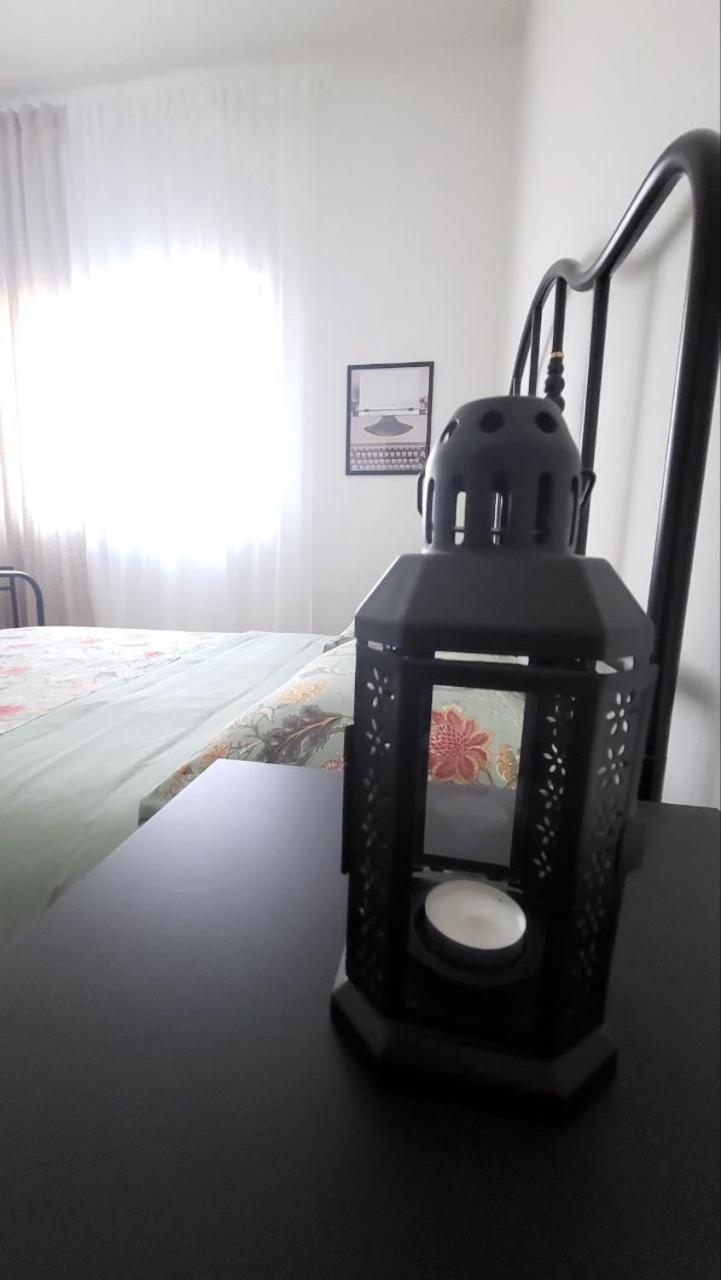 Modern 2br -5min To Metro-unit 211 * Dubai