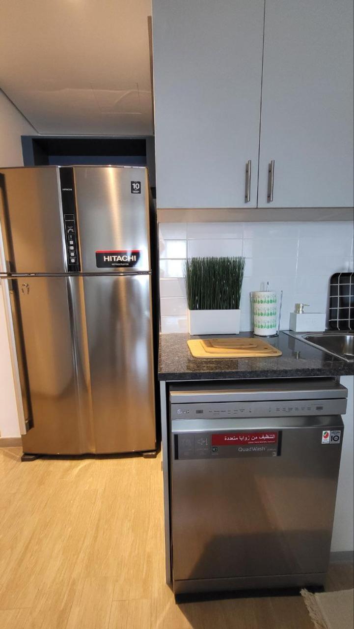 Modern 2br -5min To Metro-unit 211 Apartment