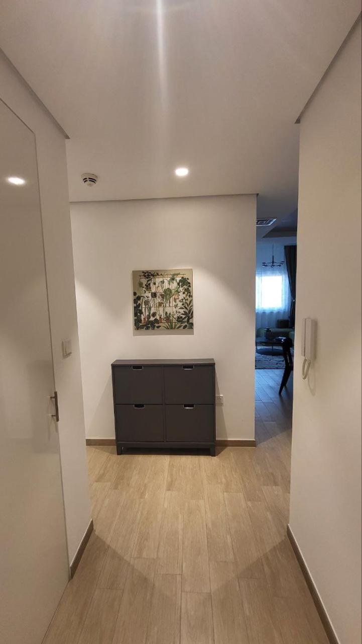 Apartment Modern 2br -5min To Metro-unit 211 *