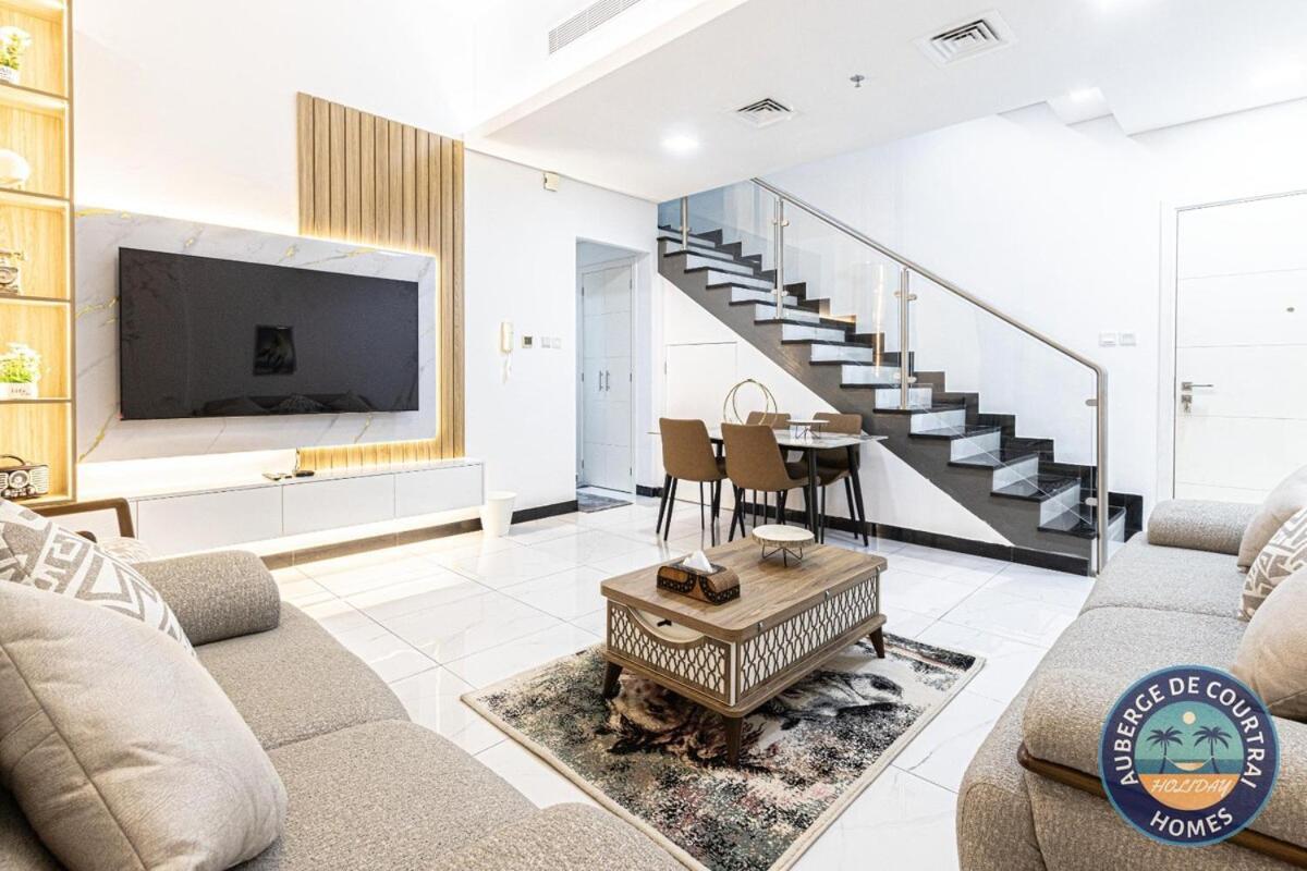 2br Duplex Stunning Views,near Circle Mall & Park * Dubai