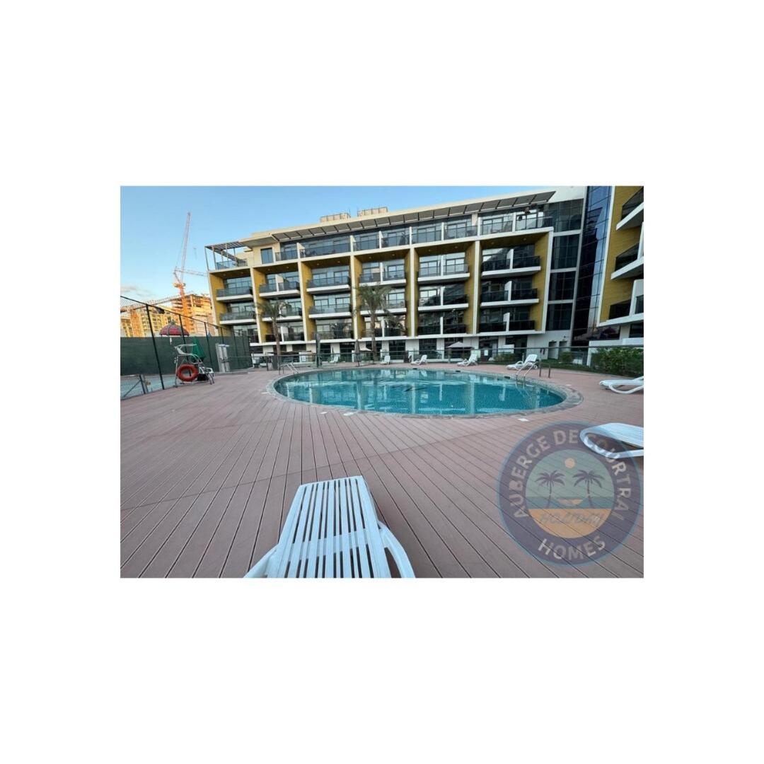 2br Duplex Stunning Views,near Circle Mall & Park Dubai