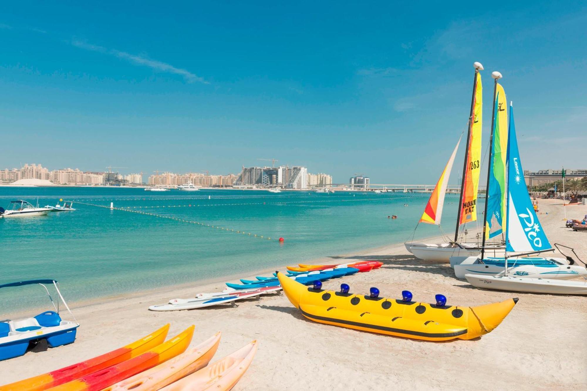 Le Meridien Mina Seyahi & Waterpark 5* Dubai