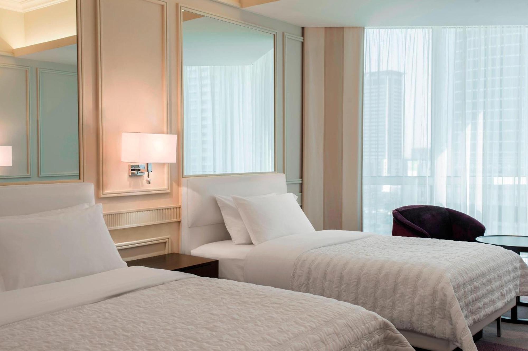Le Meridien Mina Seyahi & Waterpark 5* Dubai