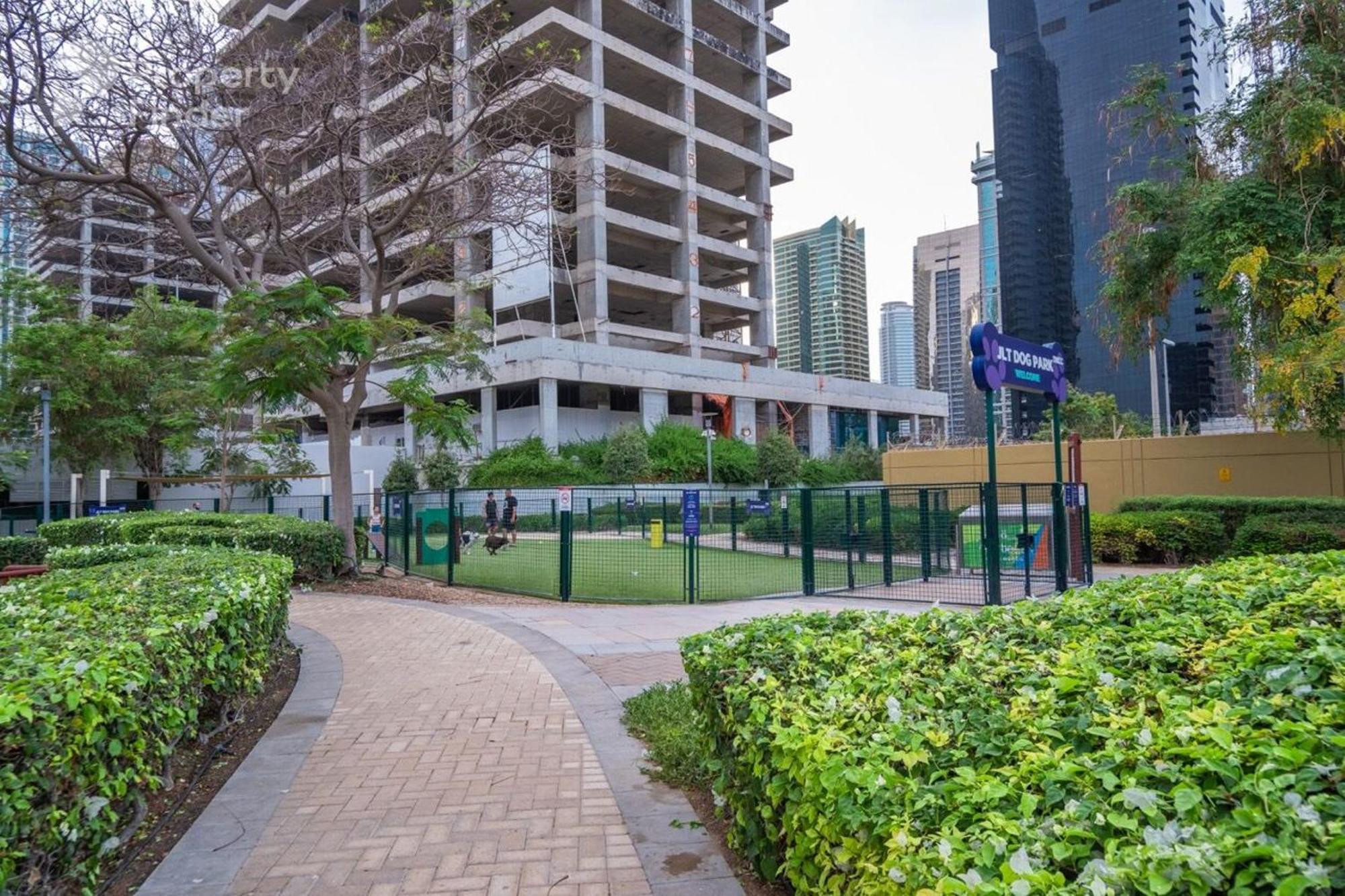 Apartment Click - Jlt - & Balcony Lakes View Entire -jn *