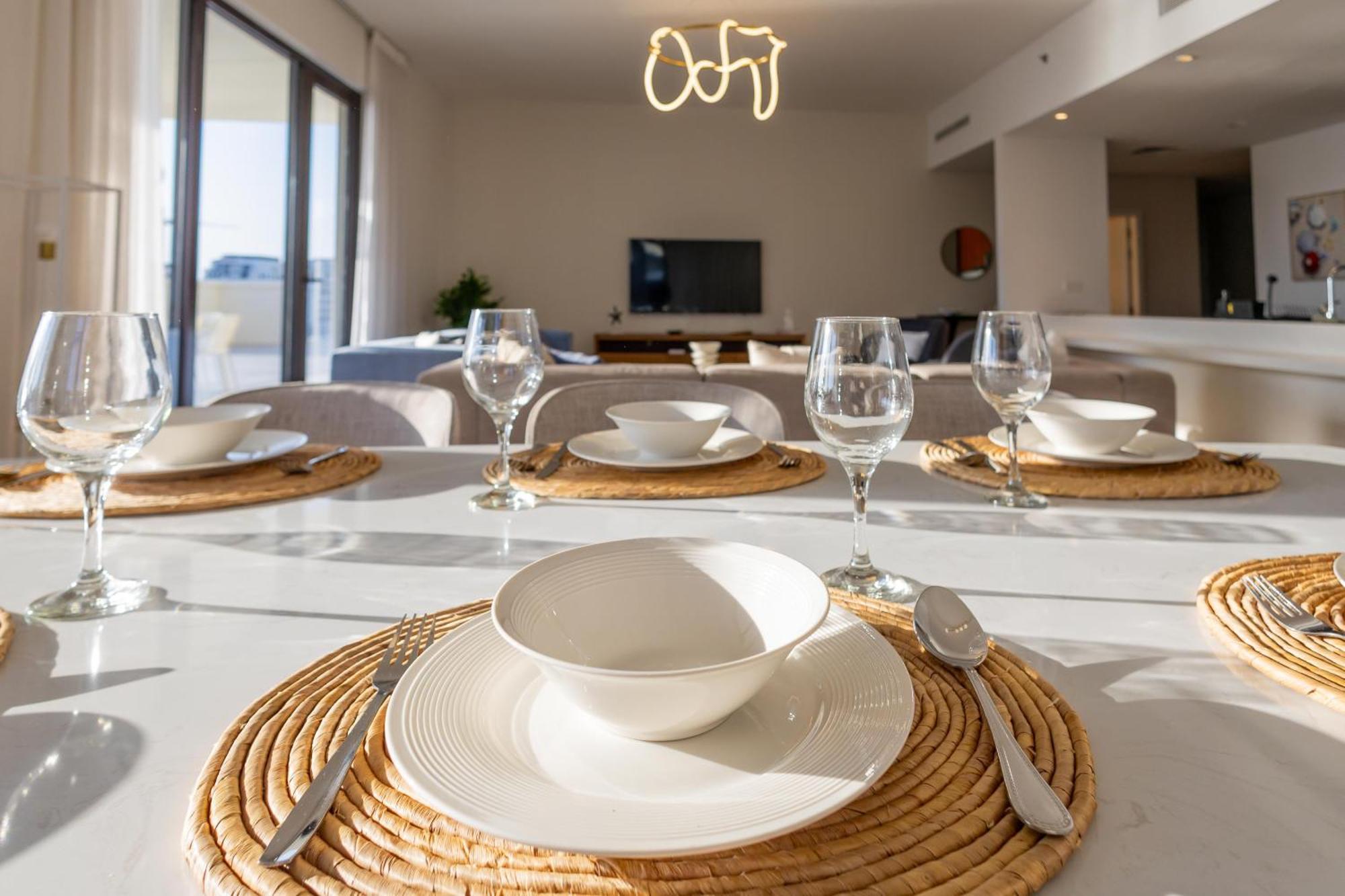 Higuests Experience Coastal Elegance At La Rive 2 In La * Dubai