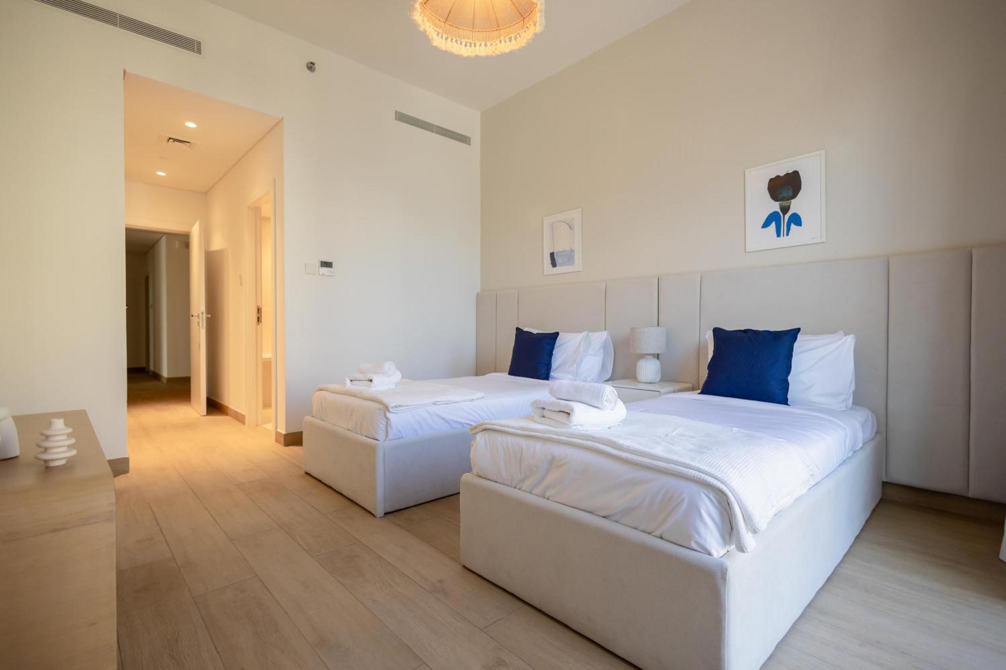 Higuests Experience Coastal Elegance At La Rive 2 In La *