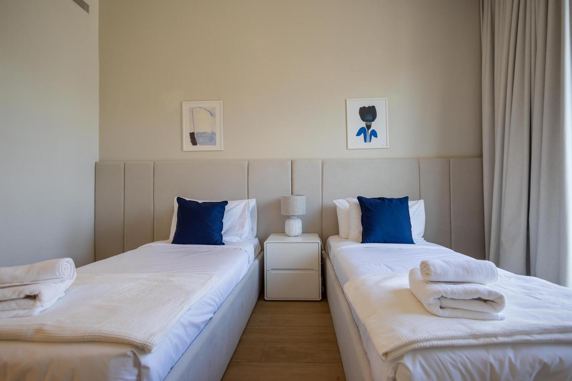 Apartment Higuests Experience Coastal Elegance At La Rive 2 In La