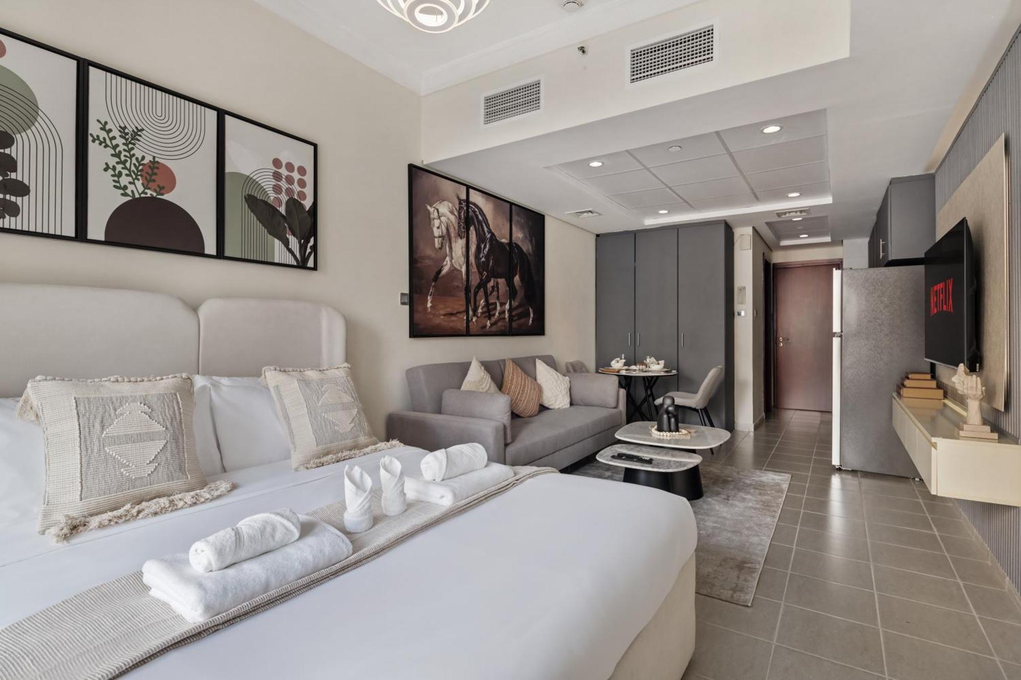 Apartment Modern In View