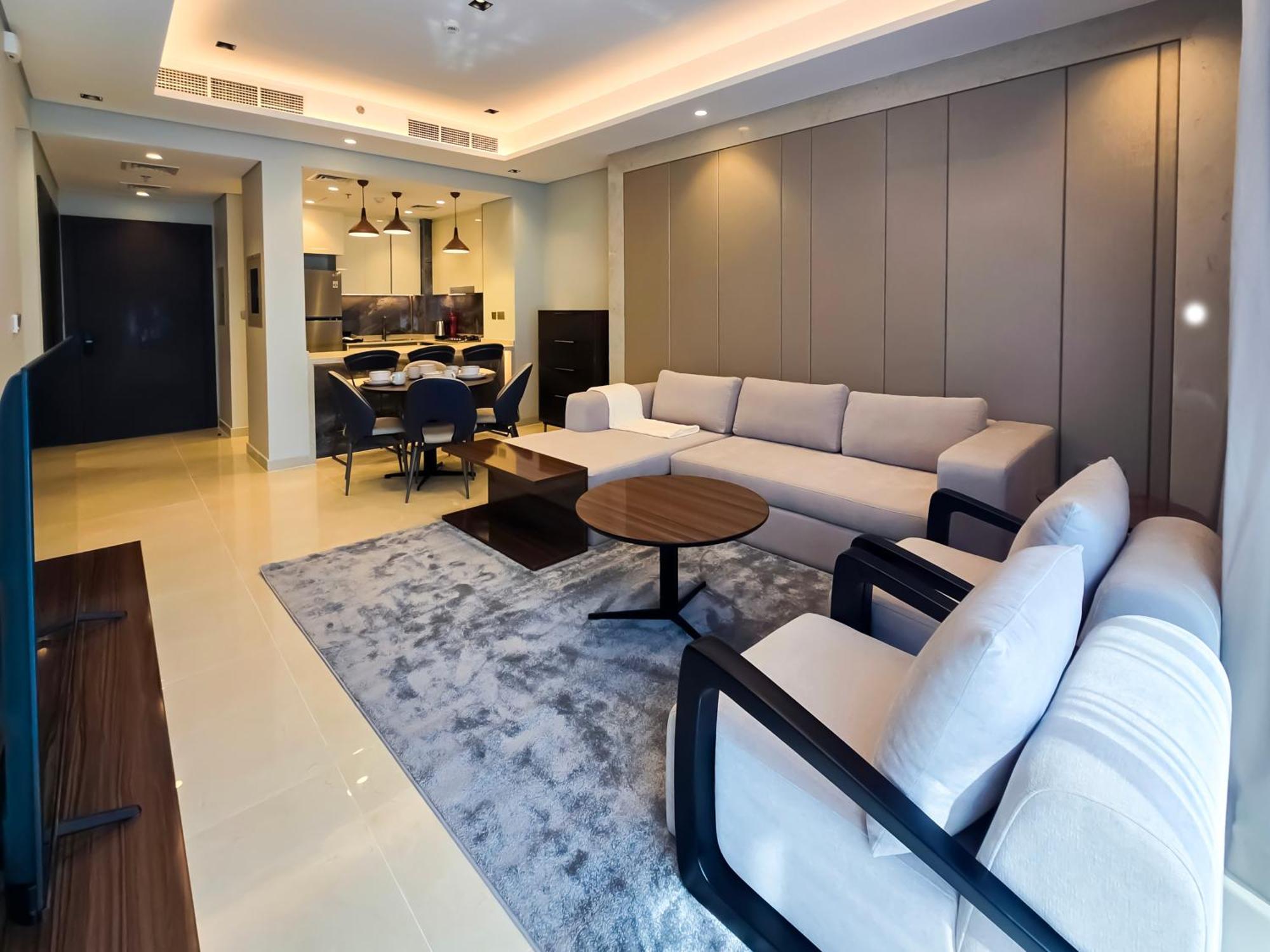 Luxurious 2-bedroom Business Bay Apartment