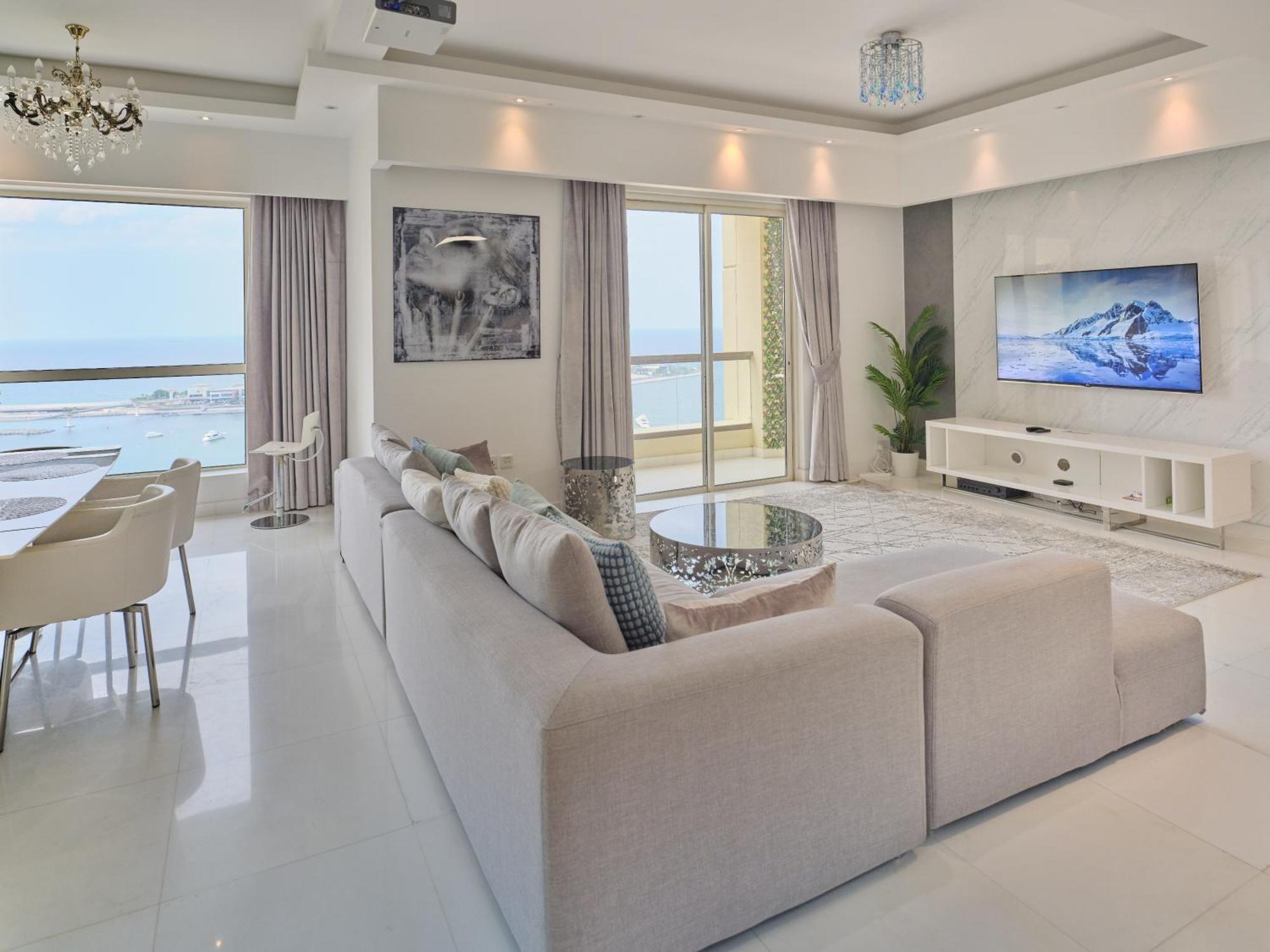 Jbr Beachfront Luxe Sea Facing Apartment *