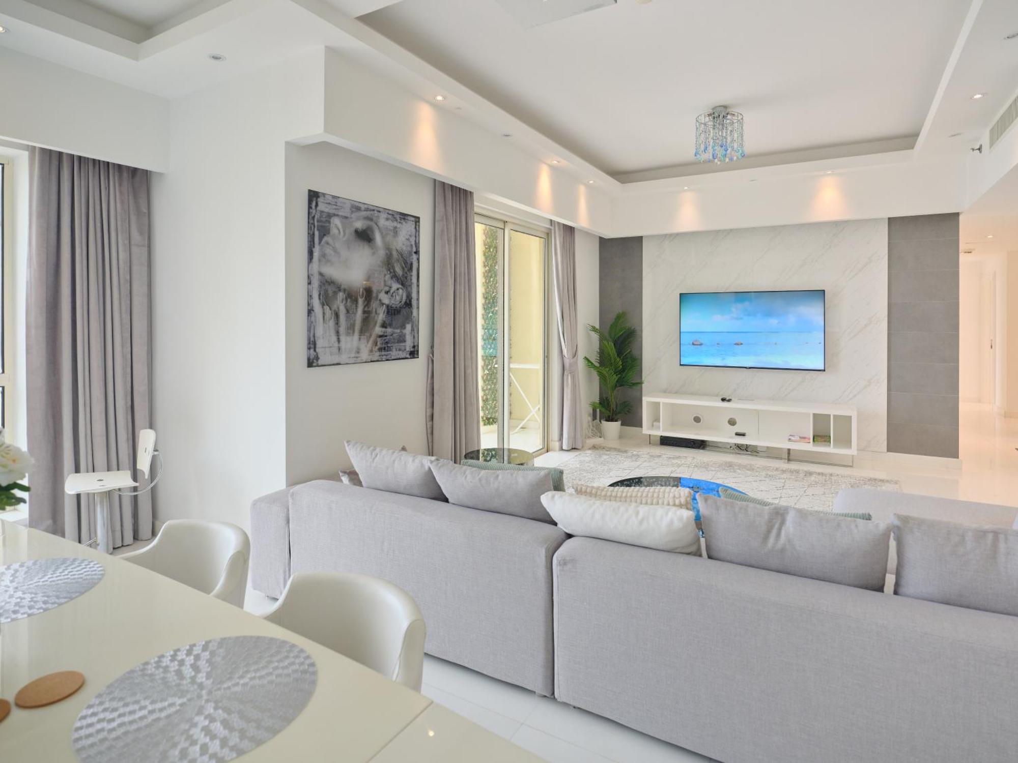 Jbr Beachfront Luxe Sea Facing Apartment *