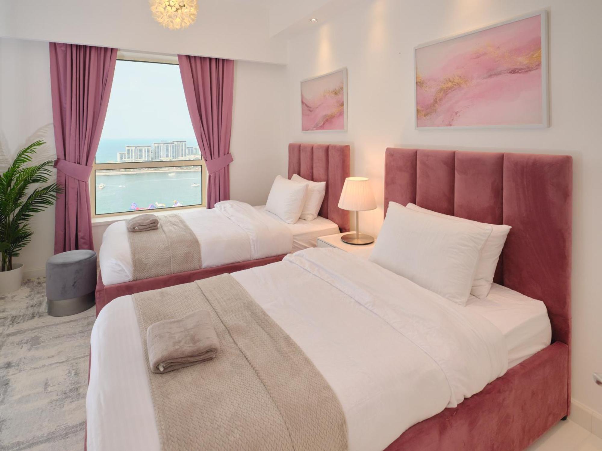 Jbr Beachfront Luxe Sea Facing *