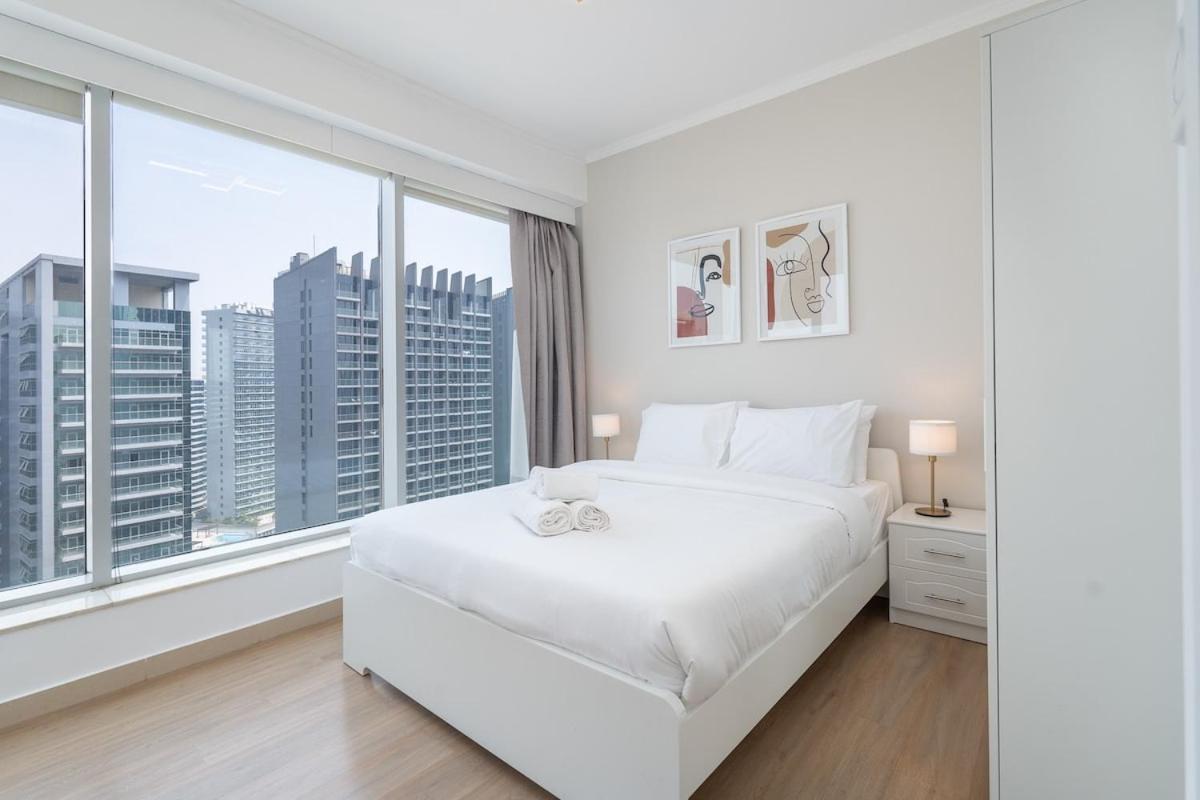 Apartment Elegant 2-bedroom With Balcony At Burj Views In Downtown *