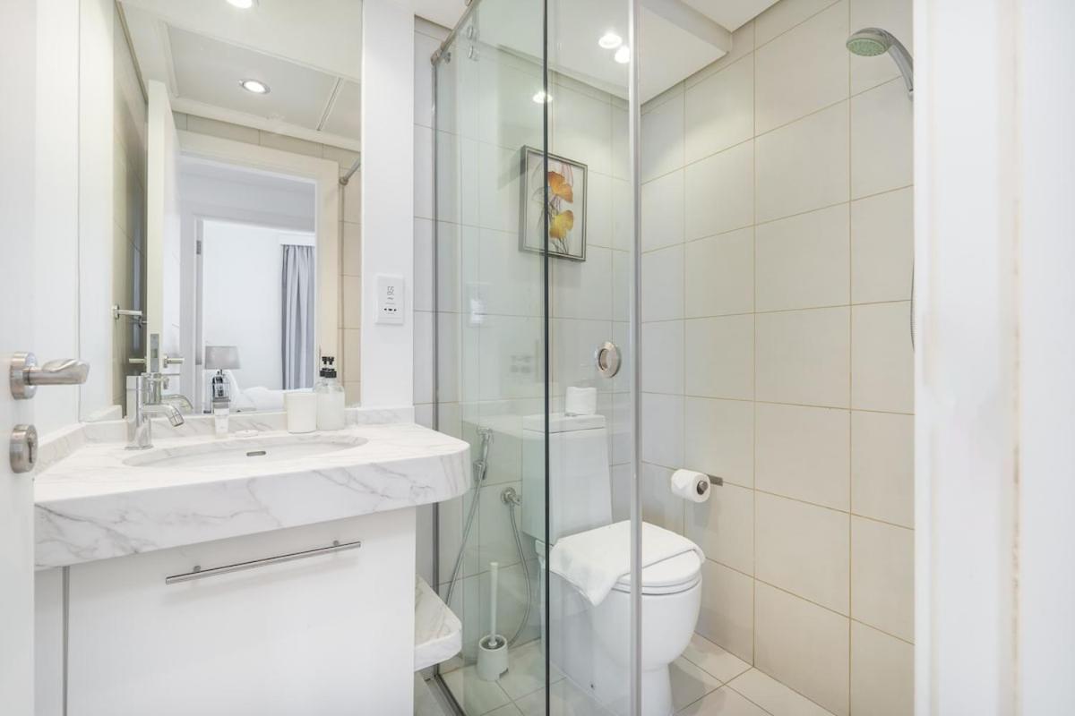 Apartment Elegant 2-bedroom With Balcony At Burj Views In Downtown