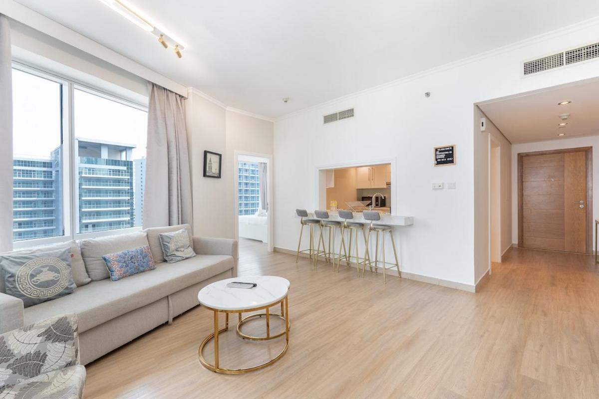 Elegant 2-bedroom With Balcony At Burj Views In Downtown Apartment *