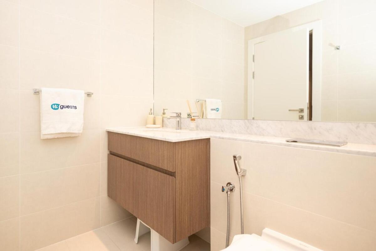 Apartment Higuests Experience Coastal Elegance At La Rive 2 In La *