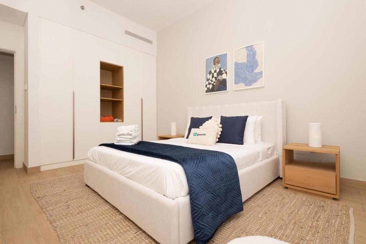 Higuests Experience Coastal Elegance At La Rive 2 In La Apartment *