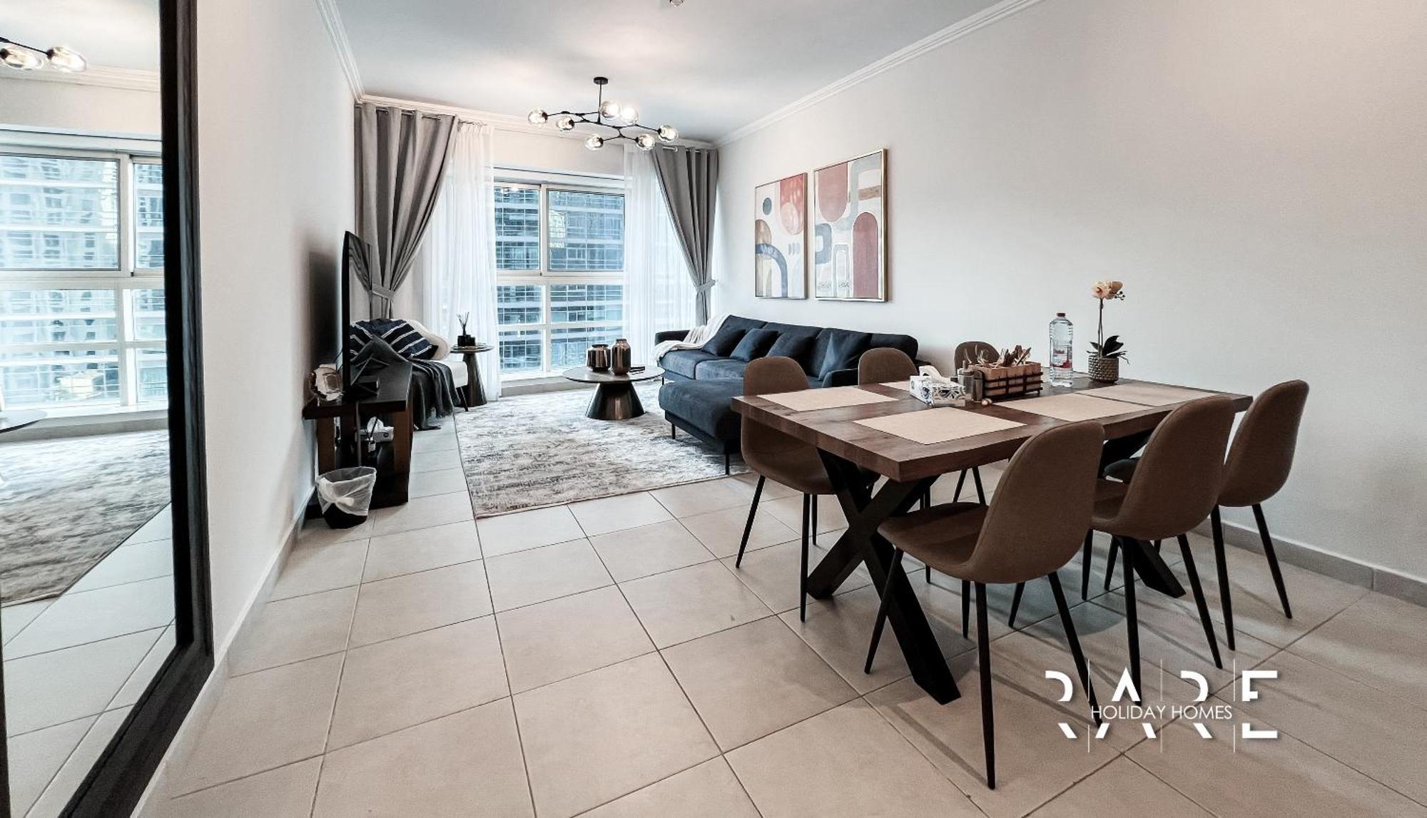 Apartment Rare Homes - Marina Quays West Tower - Near Marina Mall - R1003 - Marina