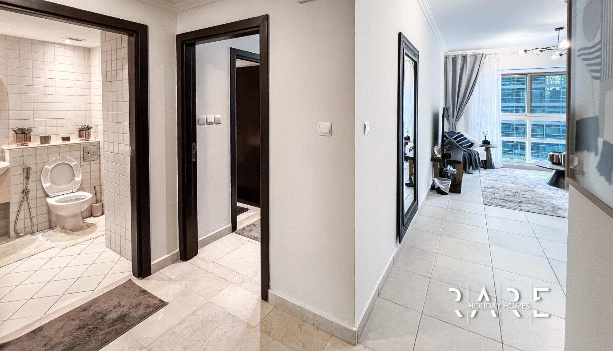 Apartment Rare Homes - Marina Quays West Tower - Near Marina Mall - R1003 - Marina *