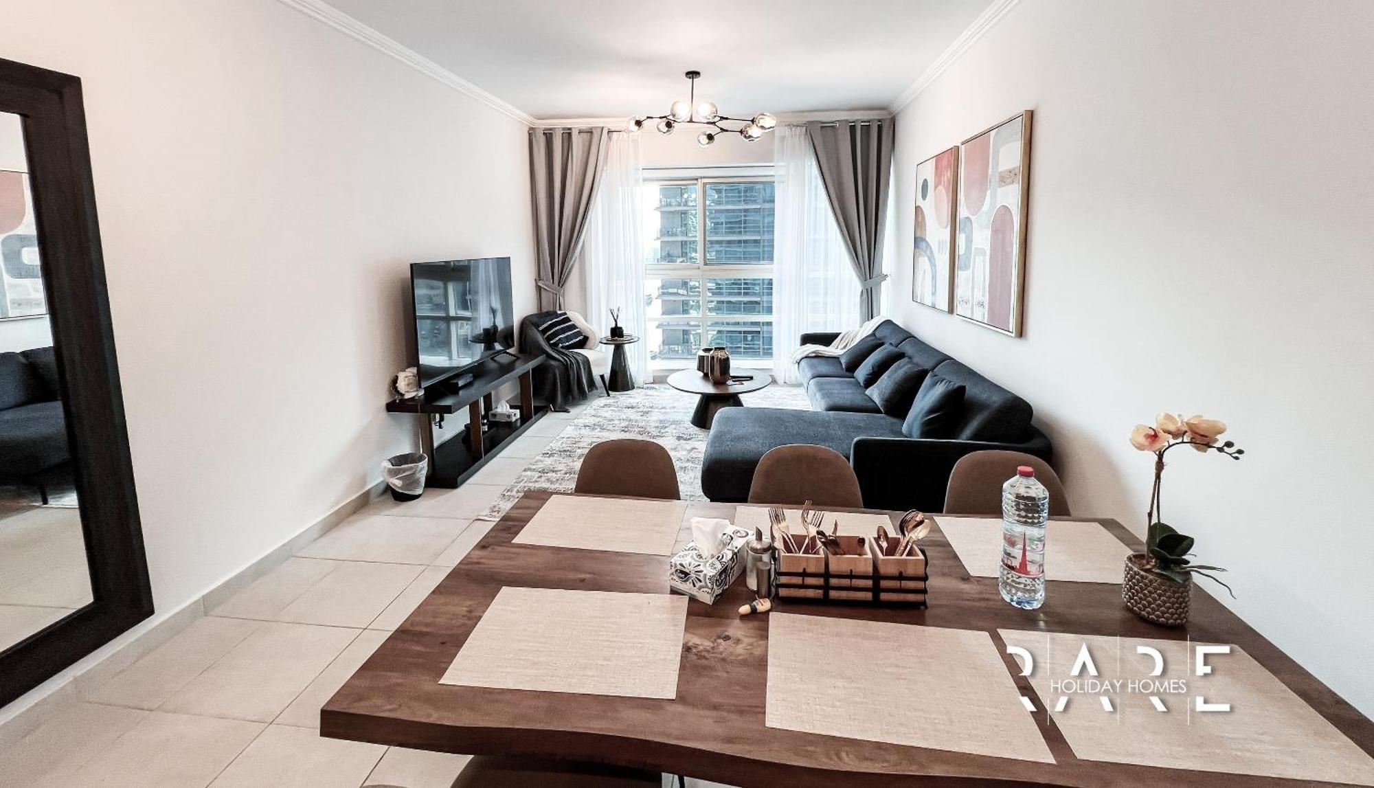 Rare Homes - Marina Quays West Tower - Near Marina Mall - R1003 - Marina Apartment *