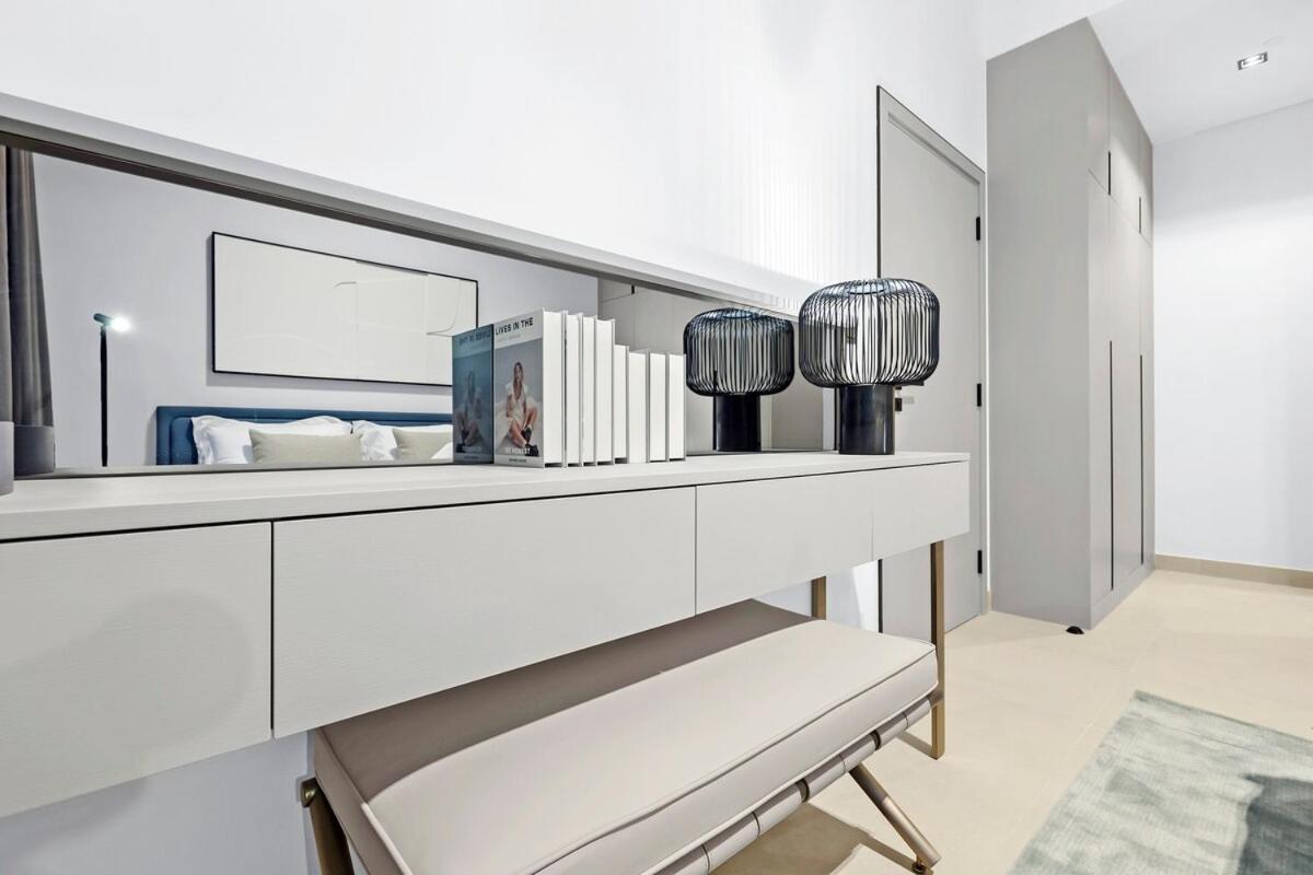 First Class 1br Luxury Hideaway * Dubai
