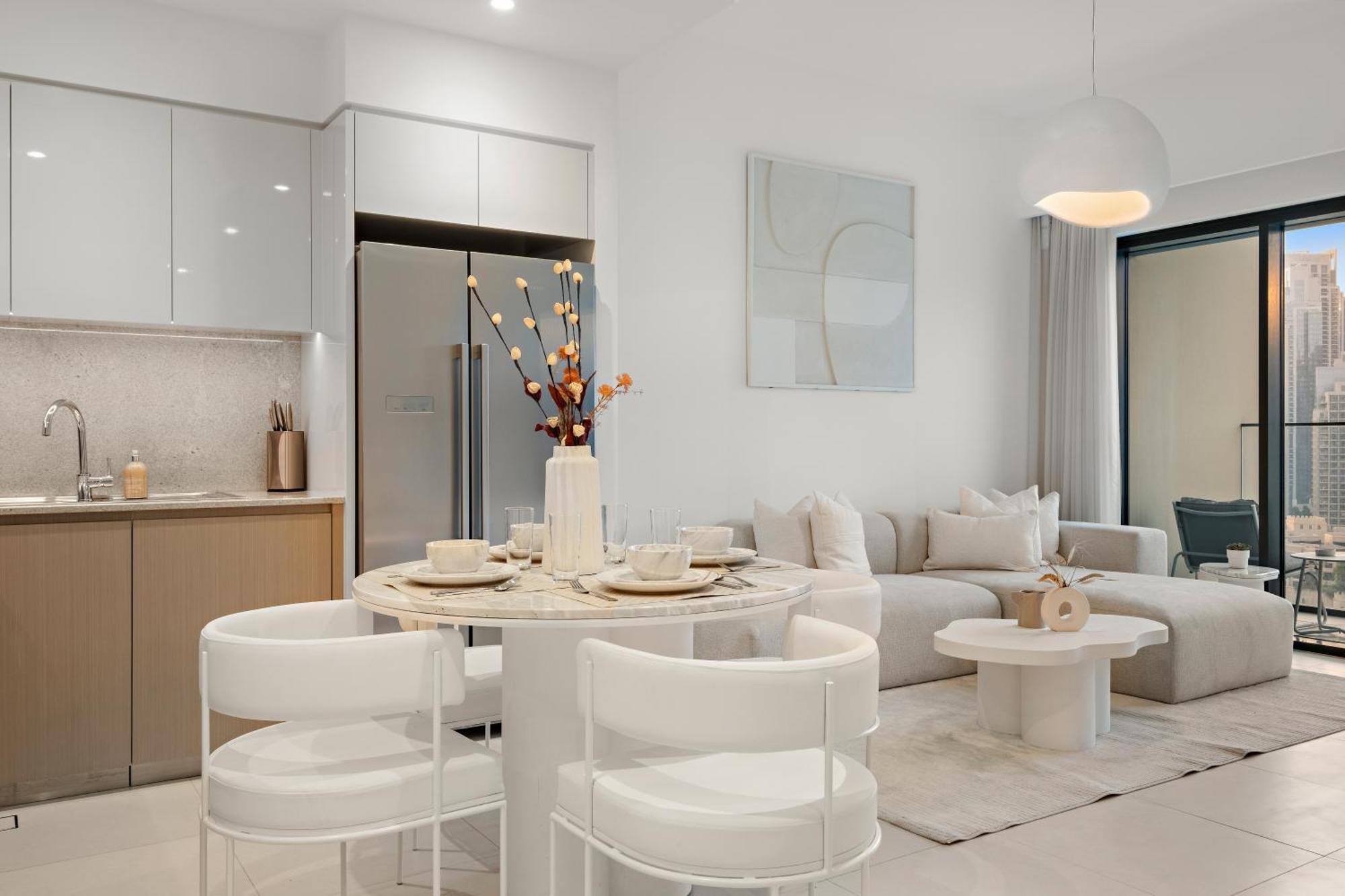 Luxe 2br With Stunning Burj Khalifa Views Apartment *