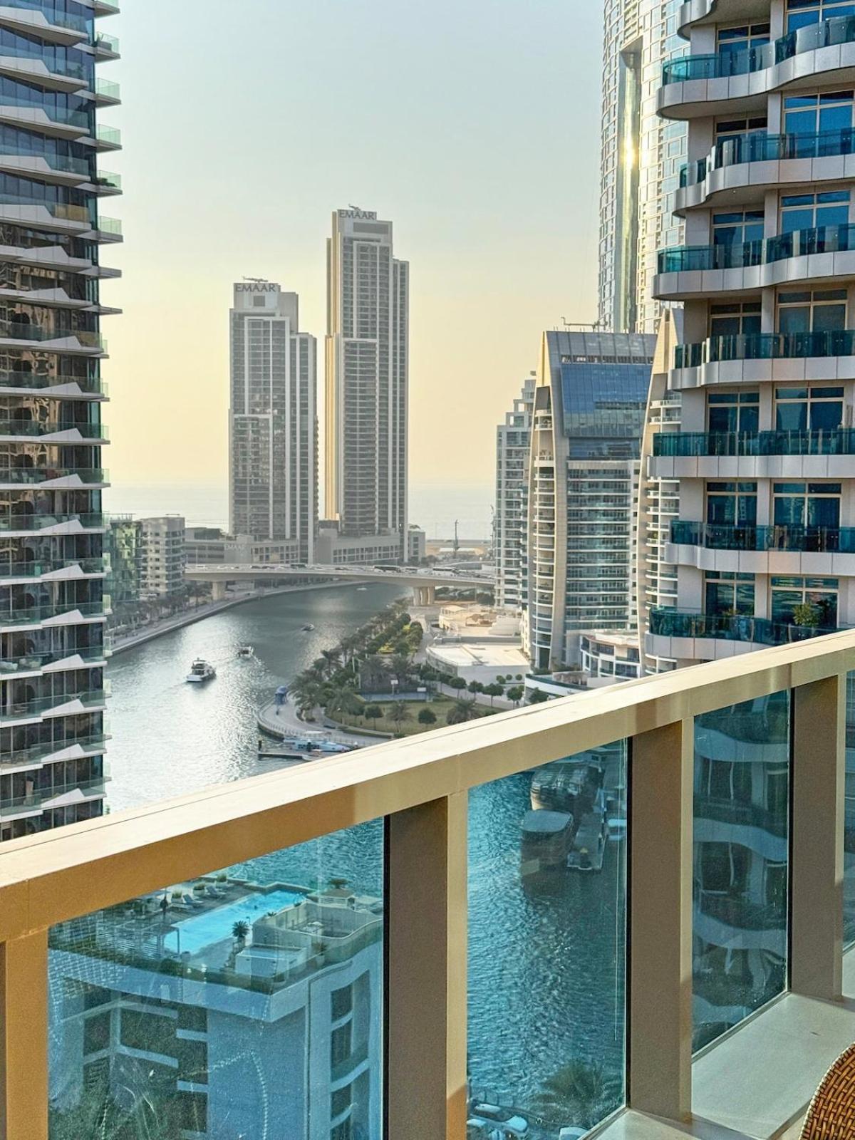 Cozy 1 Bedroom With Marina And Sea View Z1306 Dubai