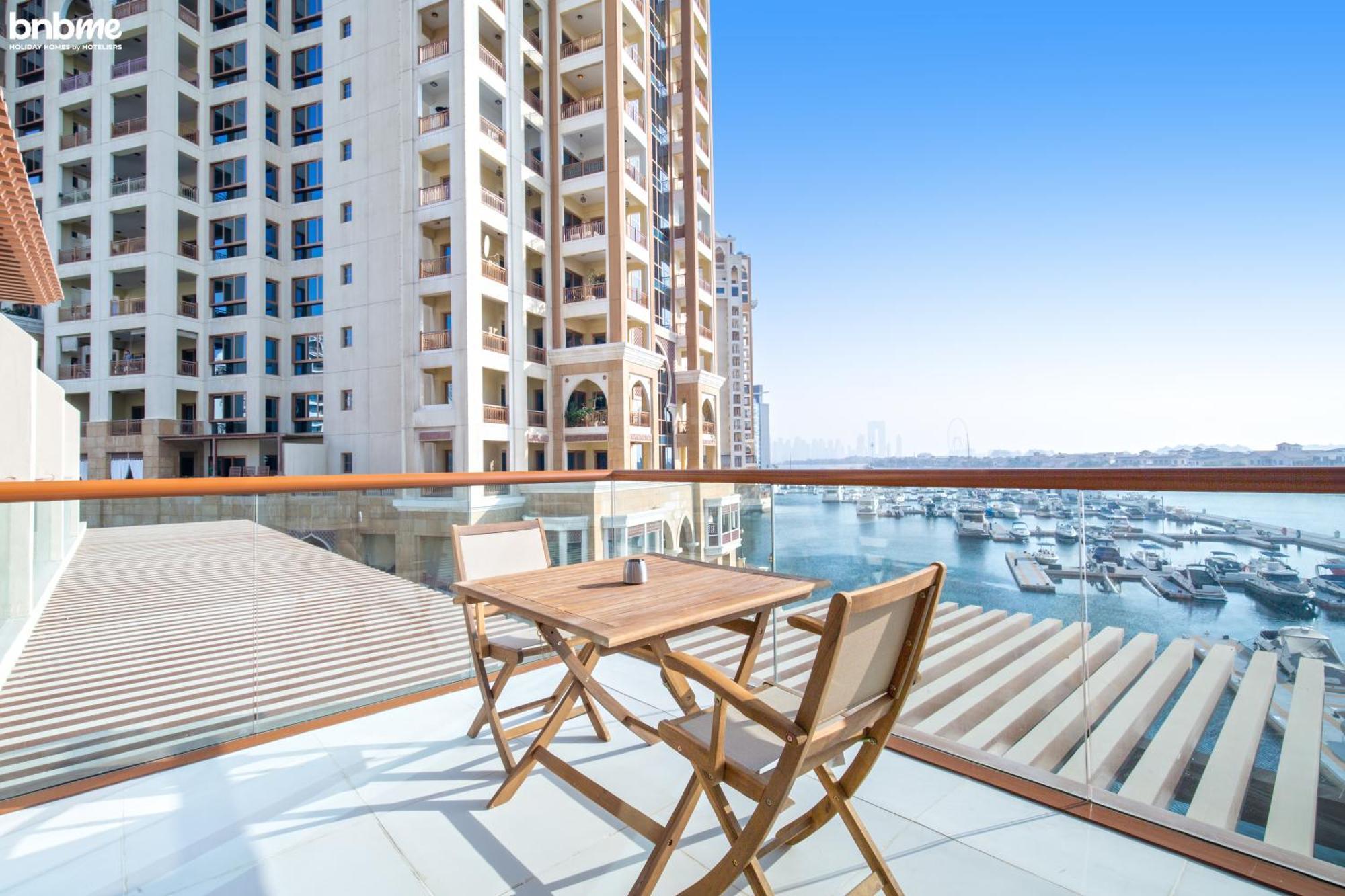 Bnbmehomes - Palm Views Apartment Dubai