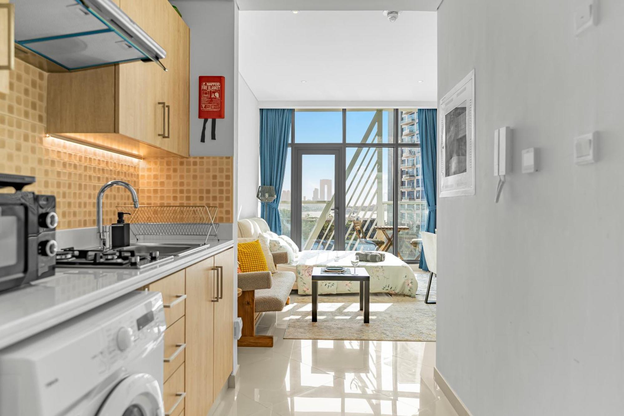 Apartment Cozy Sea & Marina View With Rooftop Pool & Private In Palm Jumeirah, Steps To Nakheel Mall *